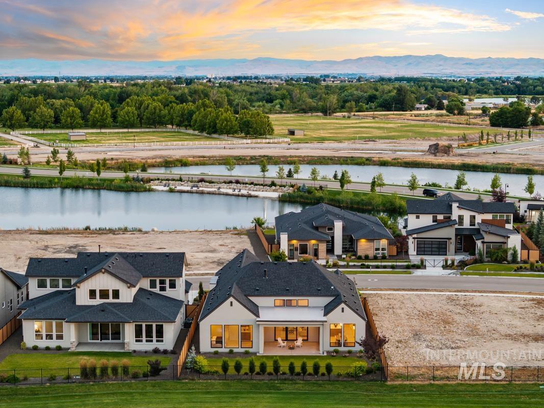7026 Saddle Bred Way, Star, Idaho 83669, 3 Bedrooms, 3.5 Bathrooms, Residential For Sale, Price $1,109,900,MLS 98992840