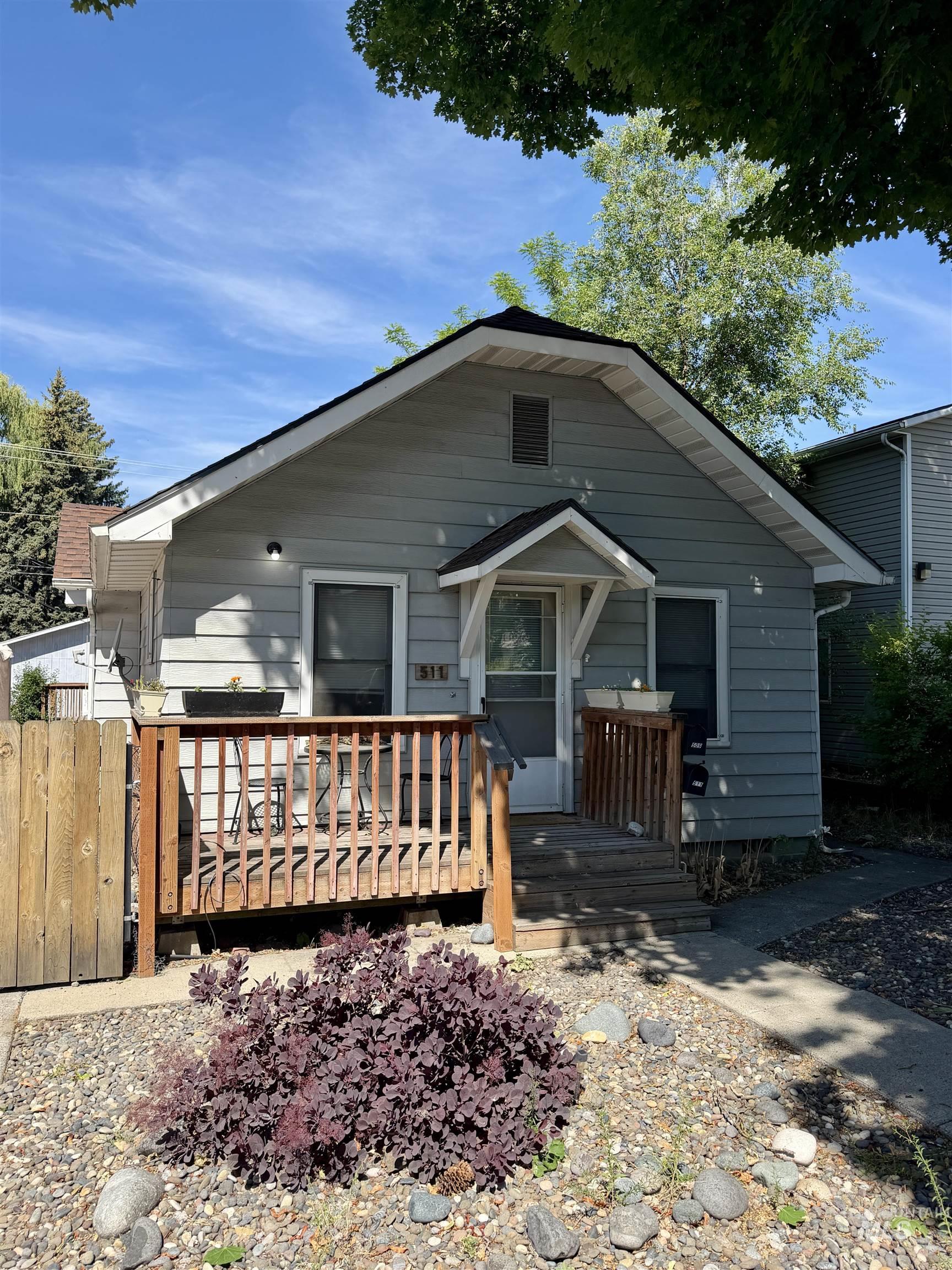 509/511 Jefferson, Moscow, Idaho 83843, 1 Bedroom, 1 Bathroom, Residential Income For Sale, Price $369,000,MLS 98992857