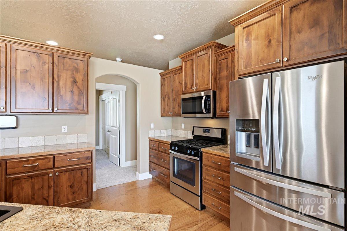 12876 S Salorgne Way, Nampa, Idaho 83686, 3 Bedrooms, 2 Bathrooms, Residential For Sale, Price $499,900,MLS 98992867