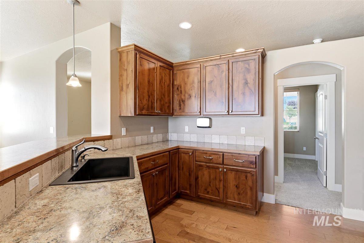 12876 S Salorgne Way, Nampa, Idaho 83686, 3 Bedrooms, 2 Bathrooms, Residential For Sale, Price $499,900,MLS 98992867