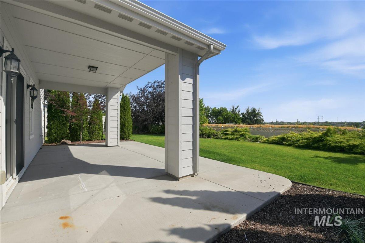 12876 S Salorgne Way, Nampa, Idaho 83686, 3 Bedrooms, 2 Bathrooms, Residential For Sale, Price $499,900,MLS 98992867