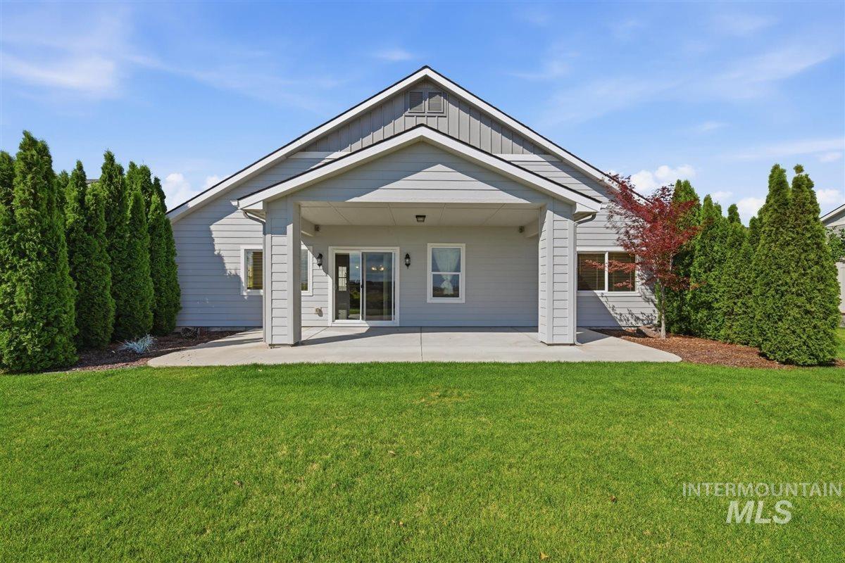 12876 S Salorgne Way, Nampa, Idaho 83686, 3 Bedrooms, 2 Bathrooms, Residential For Sale, Price $499,900,MLS 98992867