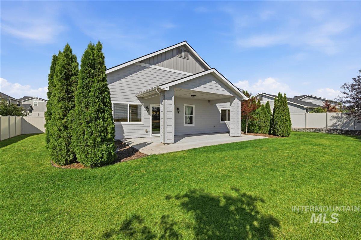 12876 S Salorgne Way, Nampa, Idaho 83686, 3 Bedrooms, 2 Bathrooms, Residential For Sale, Price $499,900,MLS 98992867