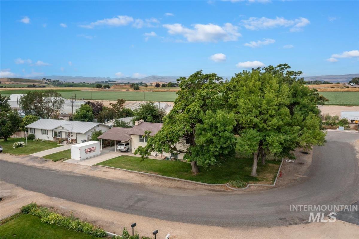 302 River view Dr, Marsing, Idaho 83639, 4 Bedrooms, 2 Bathrooms, Residential For Sale, Price $449,900, 98992882