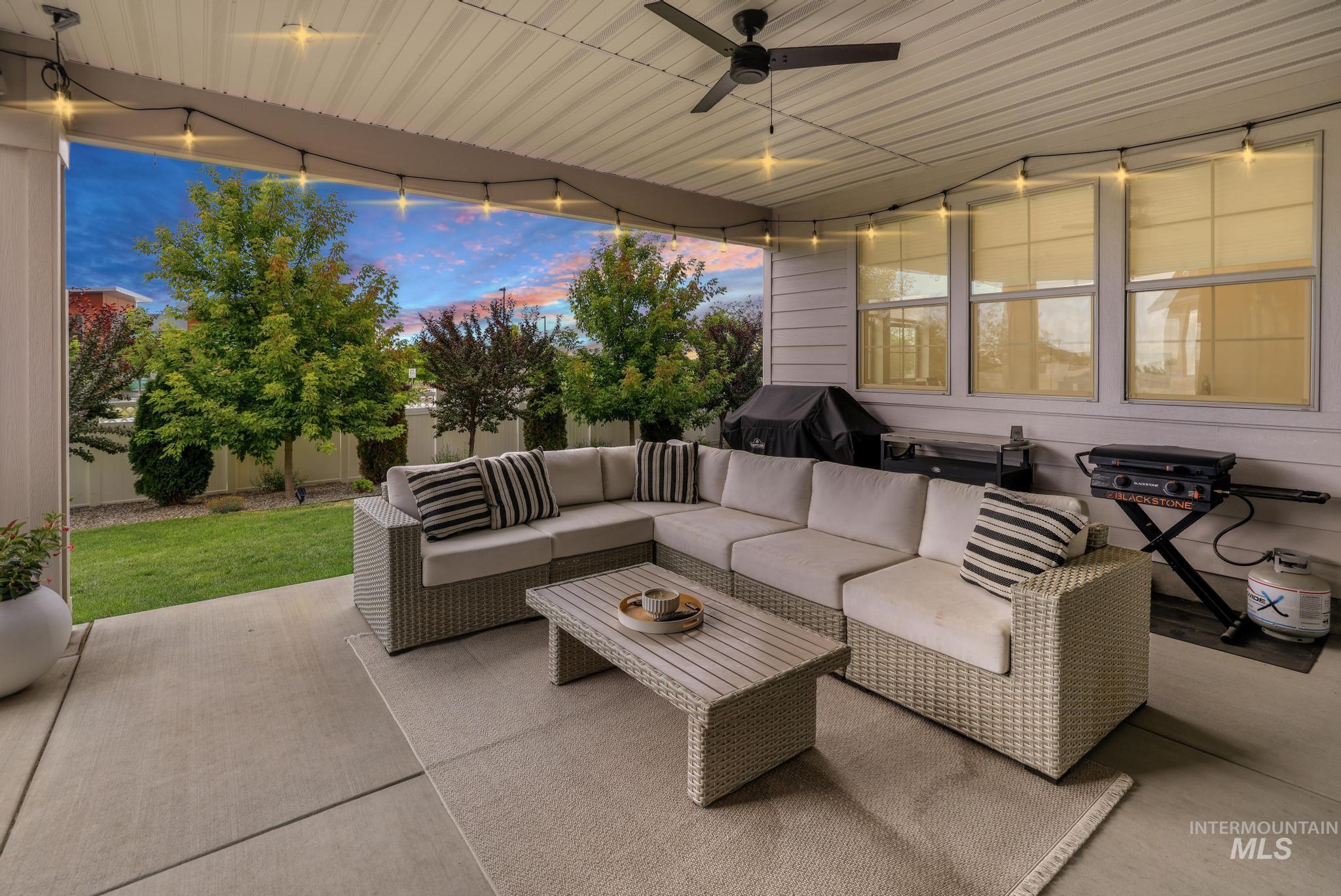 3131 Moonrise Rd, Twin Falls, Idaho 83301, 4 Bedrooms, 2.5 Bathrooms, Residential For Sale, Price $750,000,MLS 98992890