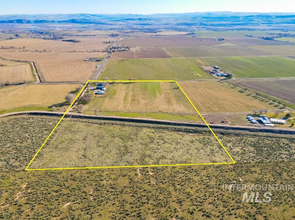 2400 Graham Blvd, Vale, Oregon 97918, 4 Bedrooms, 1.5 Bathrooms, Farm & Ranch For Sale, Price $680,000, 98992894