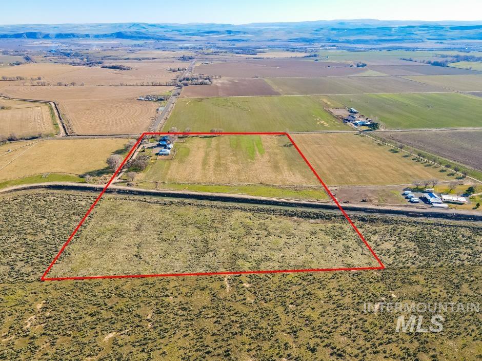 2400 Graham Blvd, Vale, Oregon 97918, 4 Bedrooms, 1.5 Bathrooms, Farm & Ranch For Sale, Price $680,000, 98992894