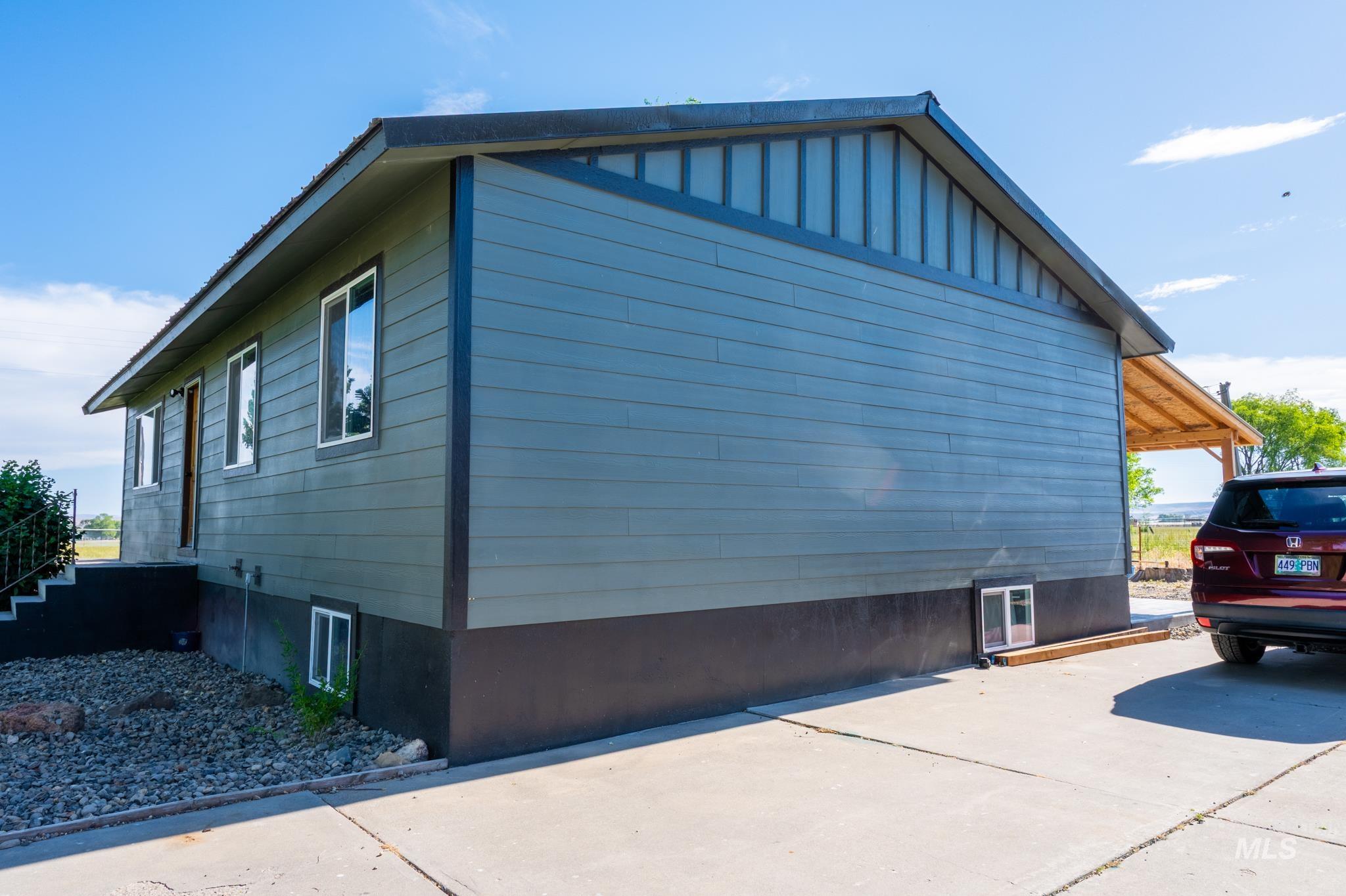 2400 Graham Blvd, Vale, Oregon 97918, 4 Bedrooms, 1.5 Bathrooms, Farm & Ranch For Sale, Price $680,000, 98992894