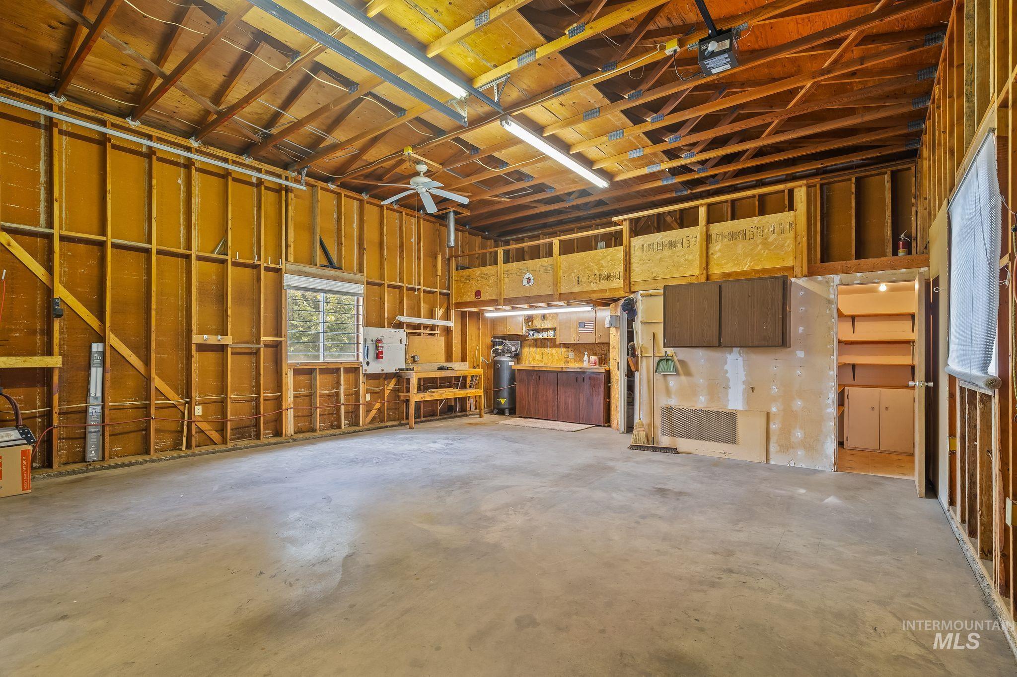 1721 3rd Street, Lewiston, Idaho 83501, 2 Bedrooms, 1 Bathroom, Residential For Sale, Price $375,000,MLS 98992898