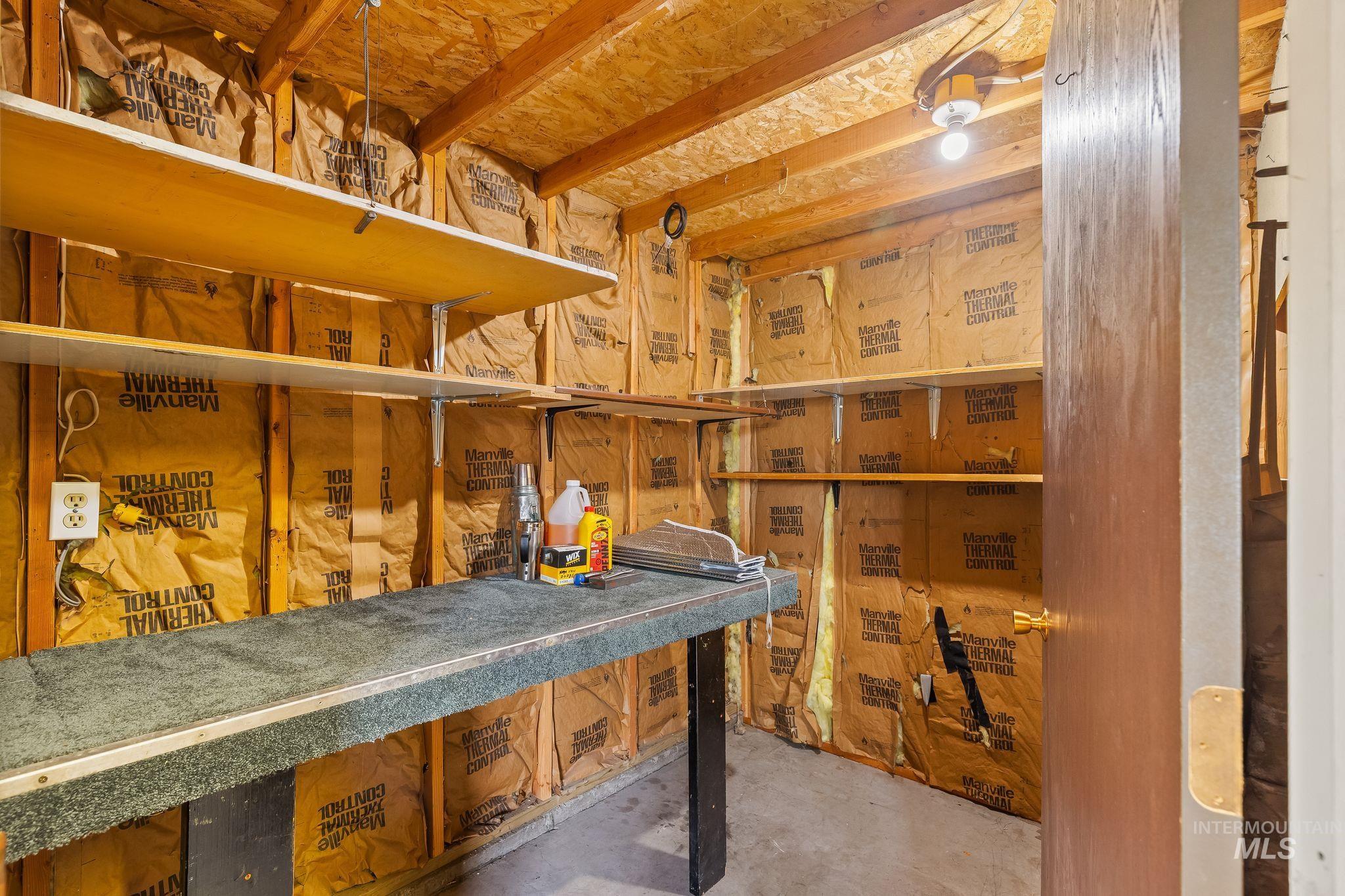 1721 3rd Street, Lewiston, Idaho 83501, 2 Bedrooms, 1 Bathroom, Residential For Sale, Price $375,000,MLS 98992898