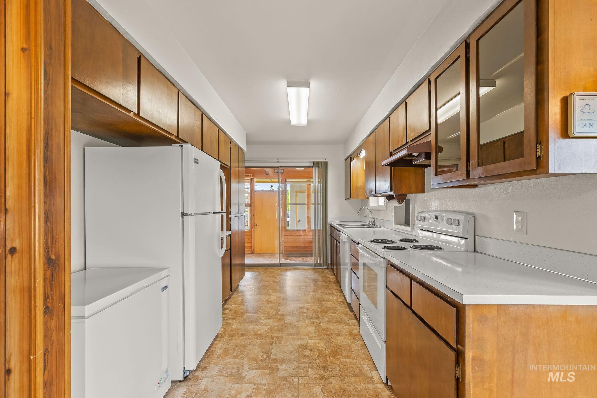 1721 3rd Street, Lewiston, Idaho 83501, 2 Bedrooms, 1 Bathroom, Residential For Sale, Price $375,000,MLS 98992898