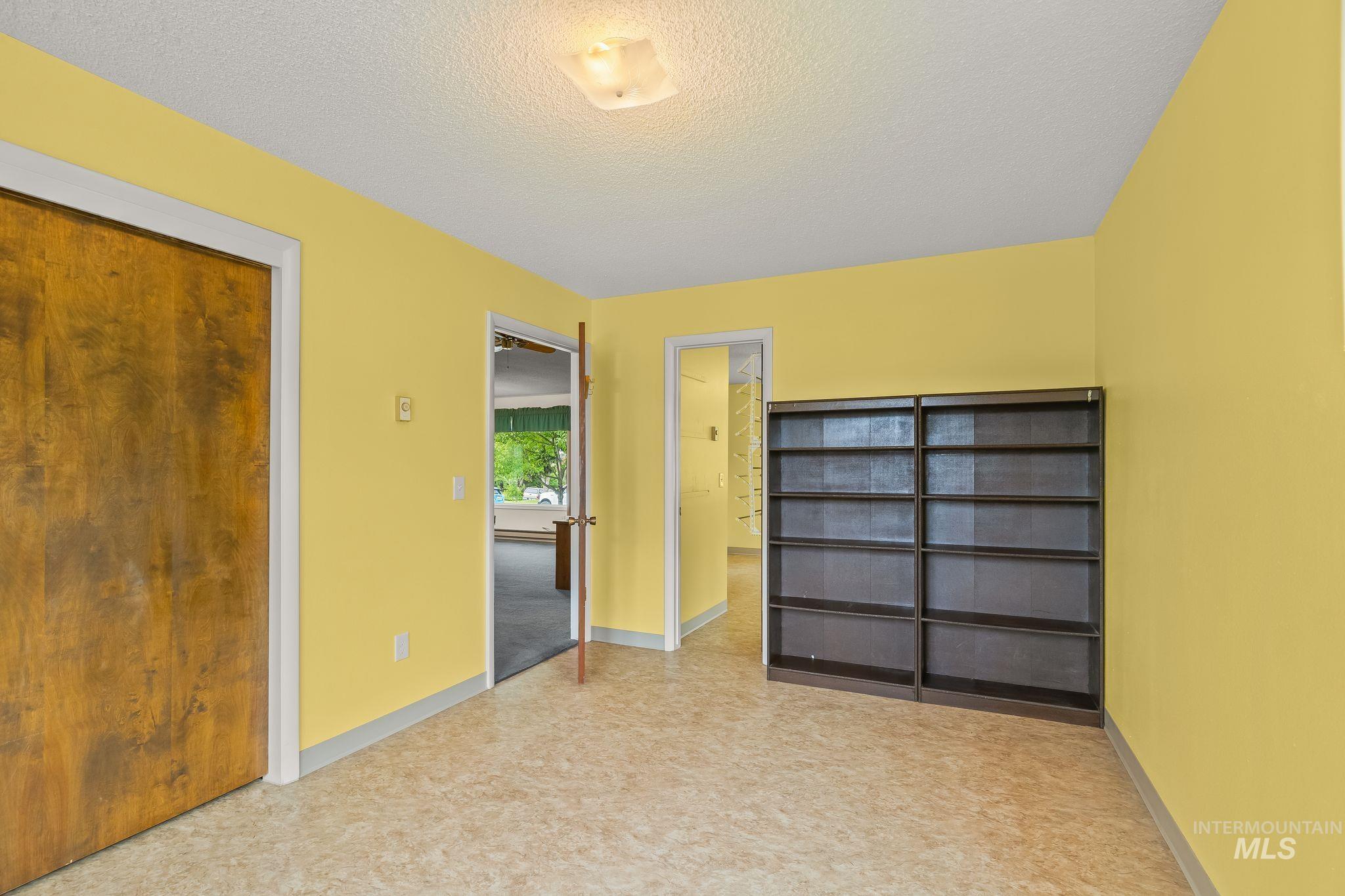 1721 3rd Street, Lewiston, Idaho 83501, 2 Bedrooms, 1 Bathroom, Residential For Sale, Price $375,000,MLS 98992898