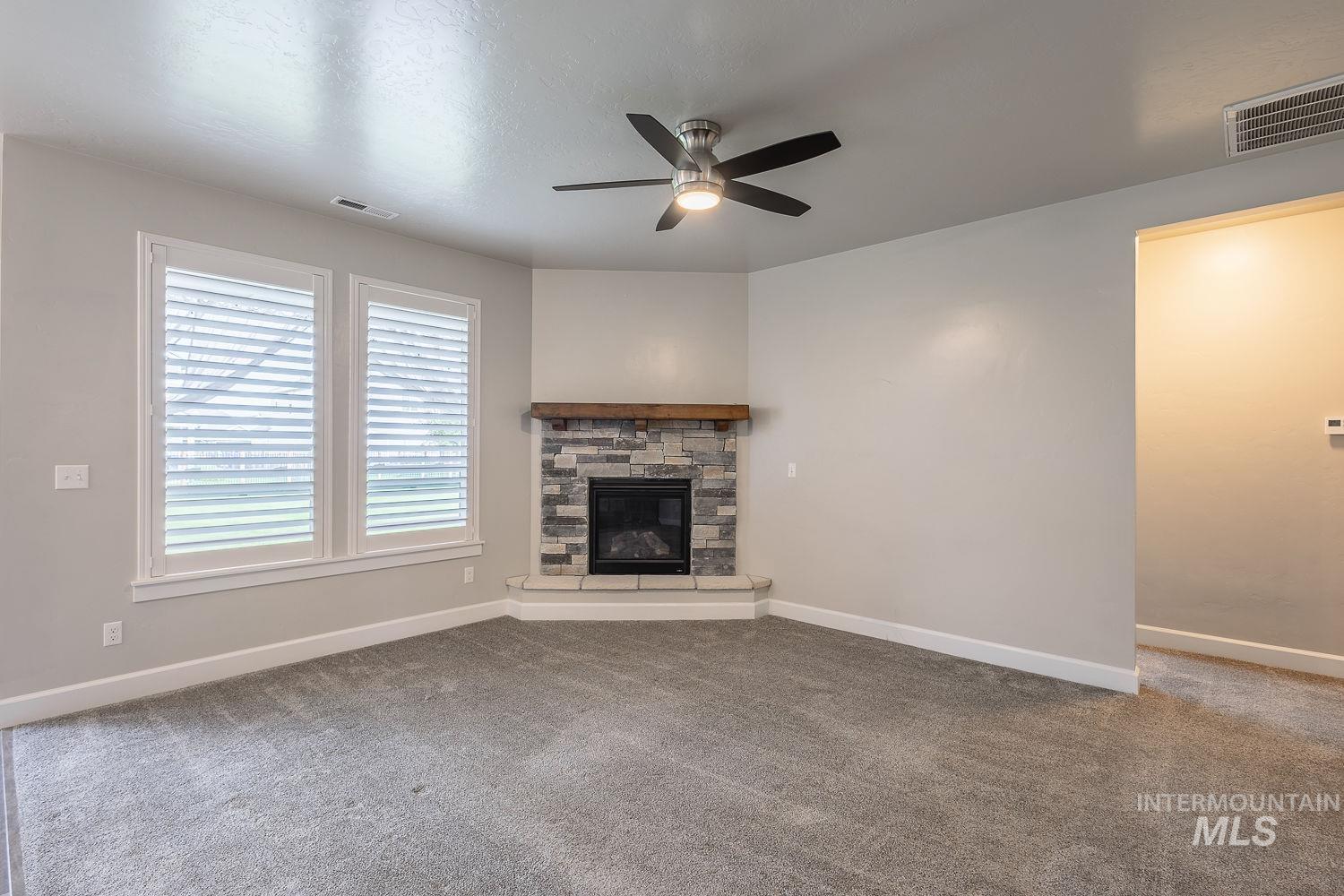1023 N Chastain Ln, Eagle, Idaho 83616, 3 Bedrooms, 2 Bathrooms, Residential For Sale, Price $565,000, 98992901