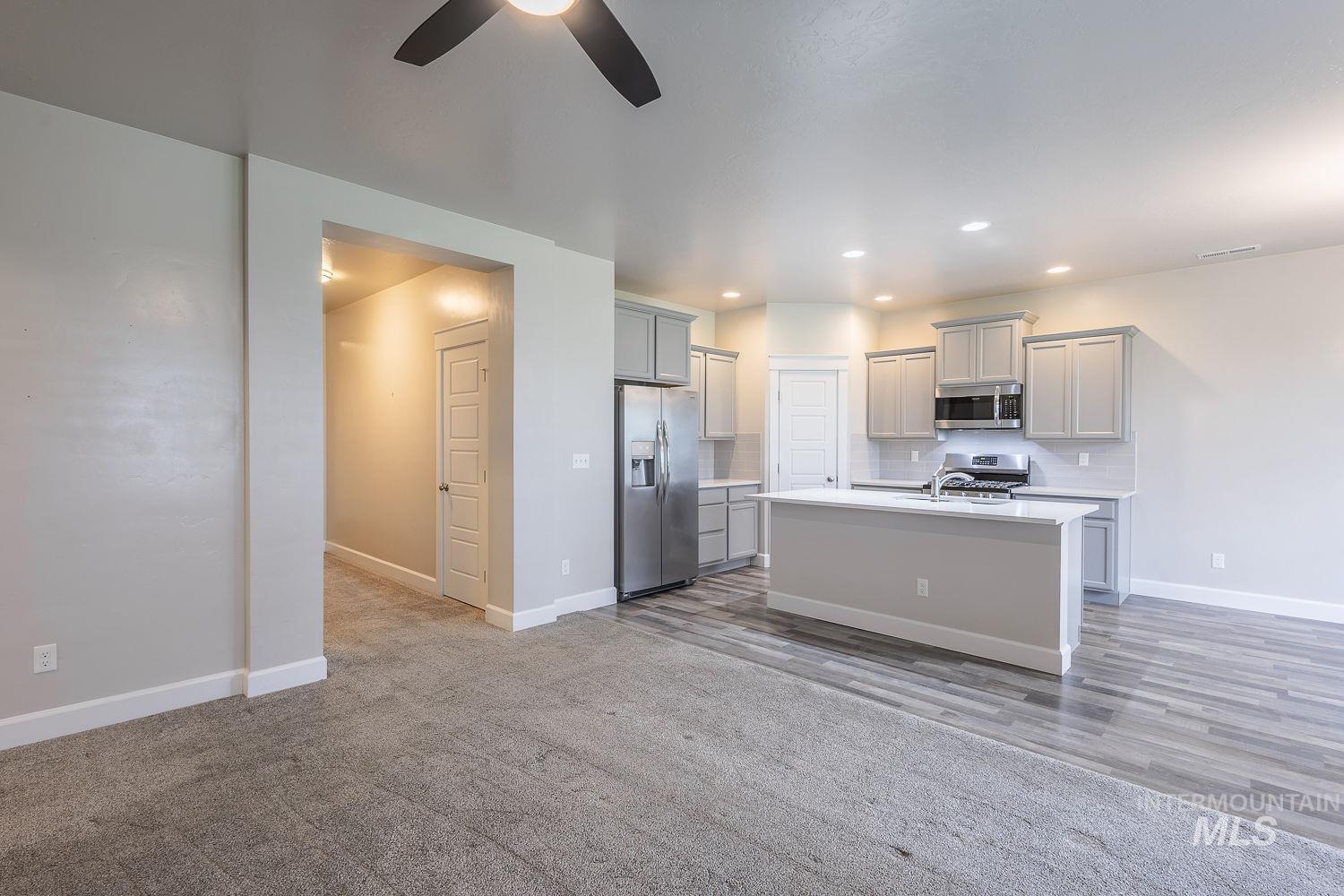 1023 N Chastain Ln, Eagle, Idaho 83616, 3 Bedrooms, 2 Bathrooms, Residential For Sale, Price $565,000, 98992901
