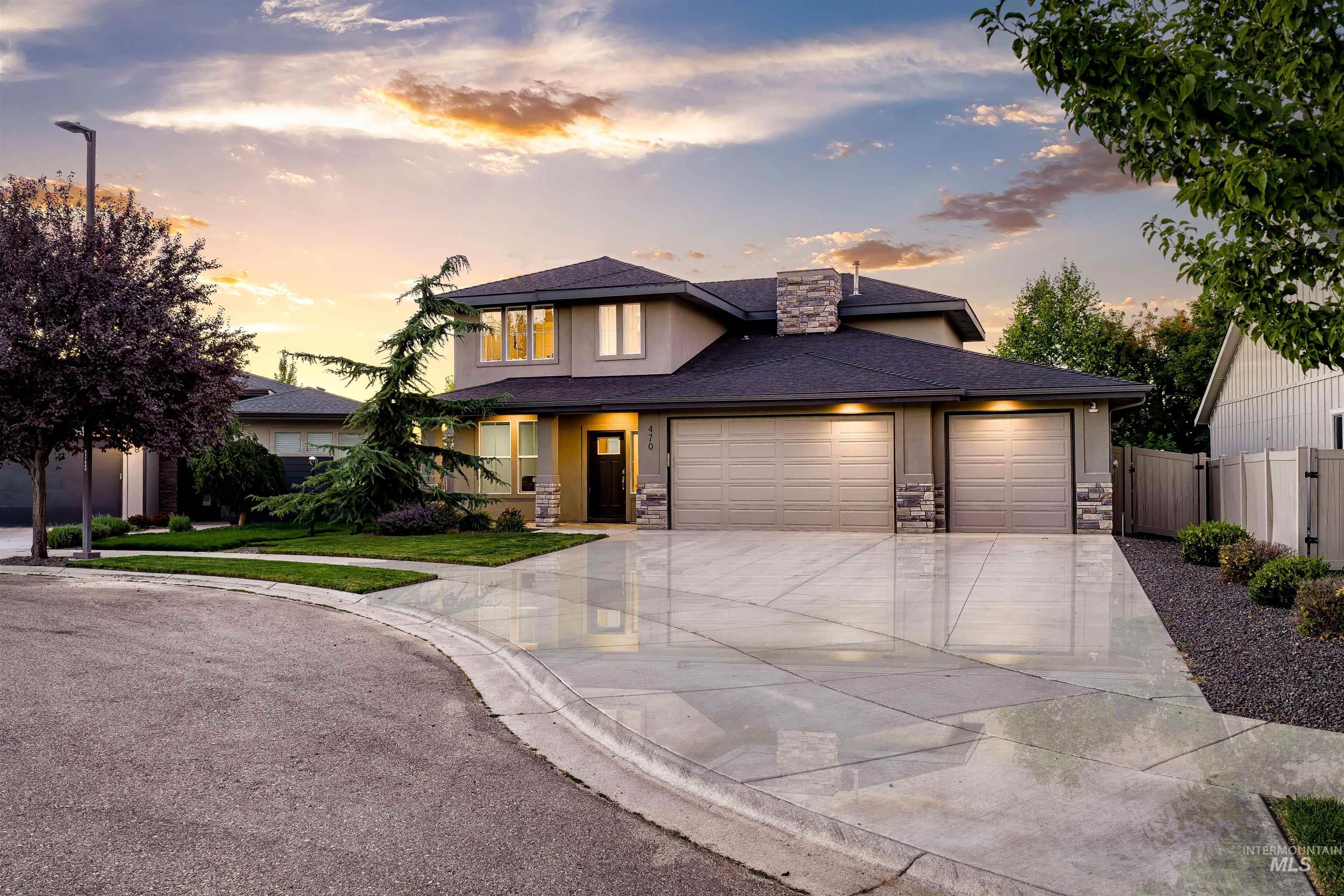 470 E Claymont Ct, Meridian, Idaho 83642, 4 Bedrooms, 2.5 Bathrooms, Residential For Sale, Price $779,999,MLS 98992903