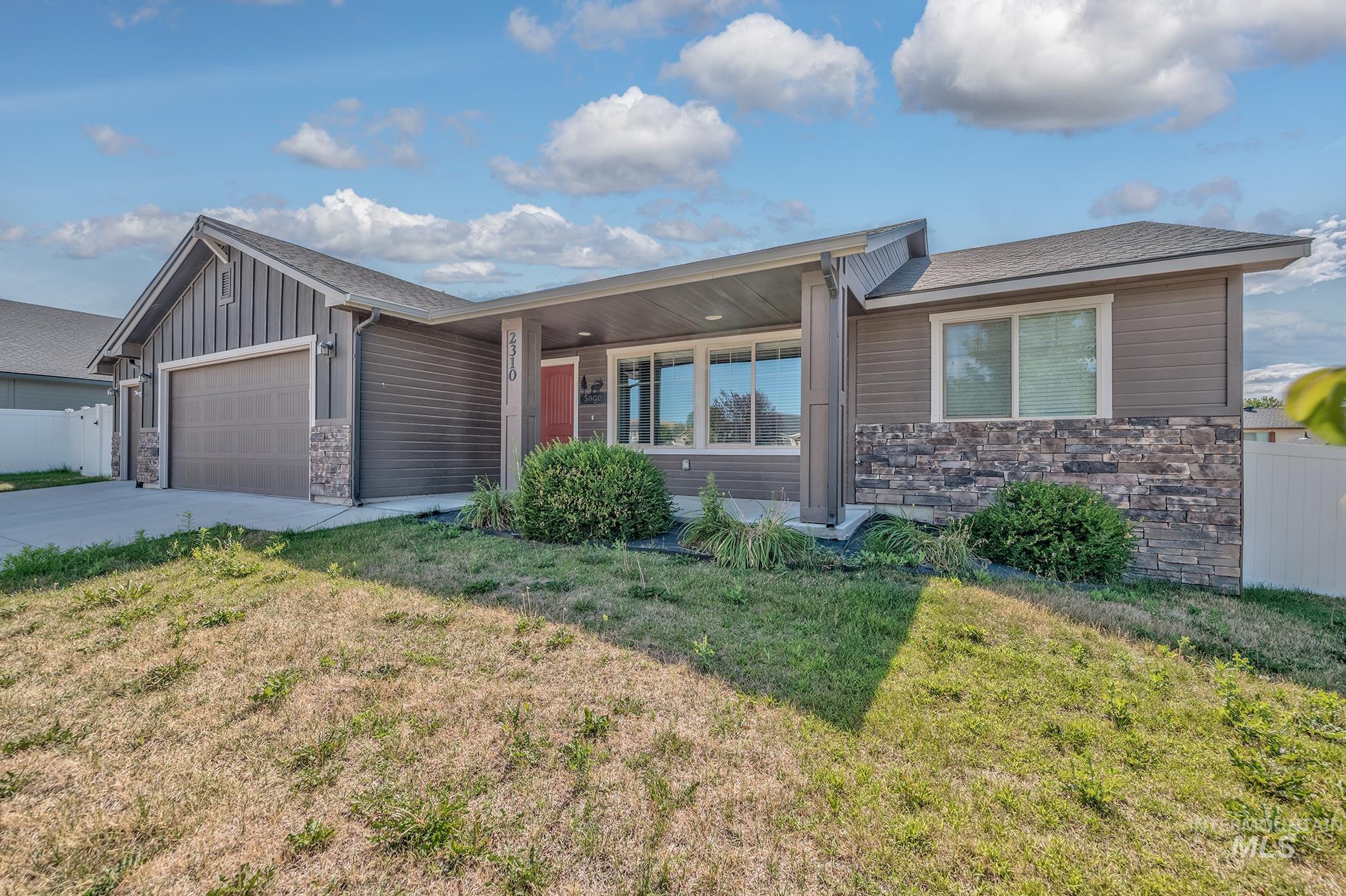 2310 Vista Ave, Payette, Idaho 83661, 3 Bedrooms, 2 Bathrooms, Residential For Sale, Price $375,000,MLS 98992934