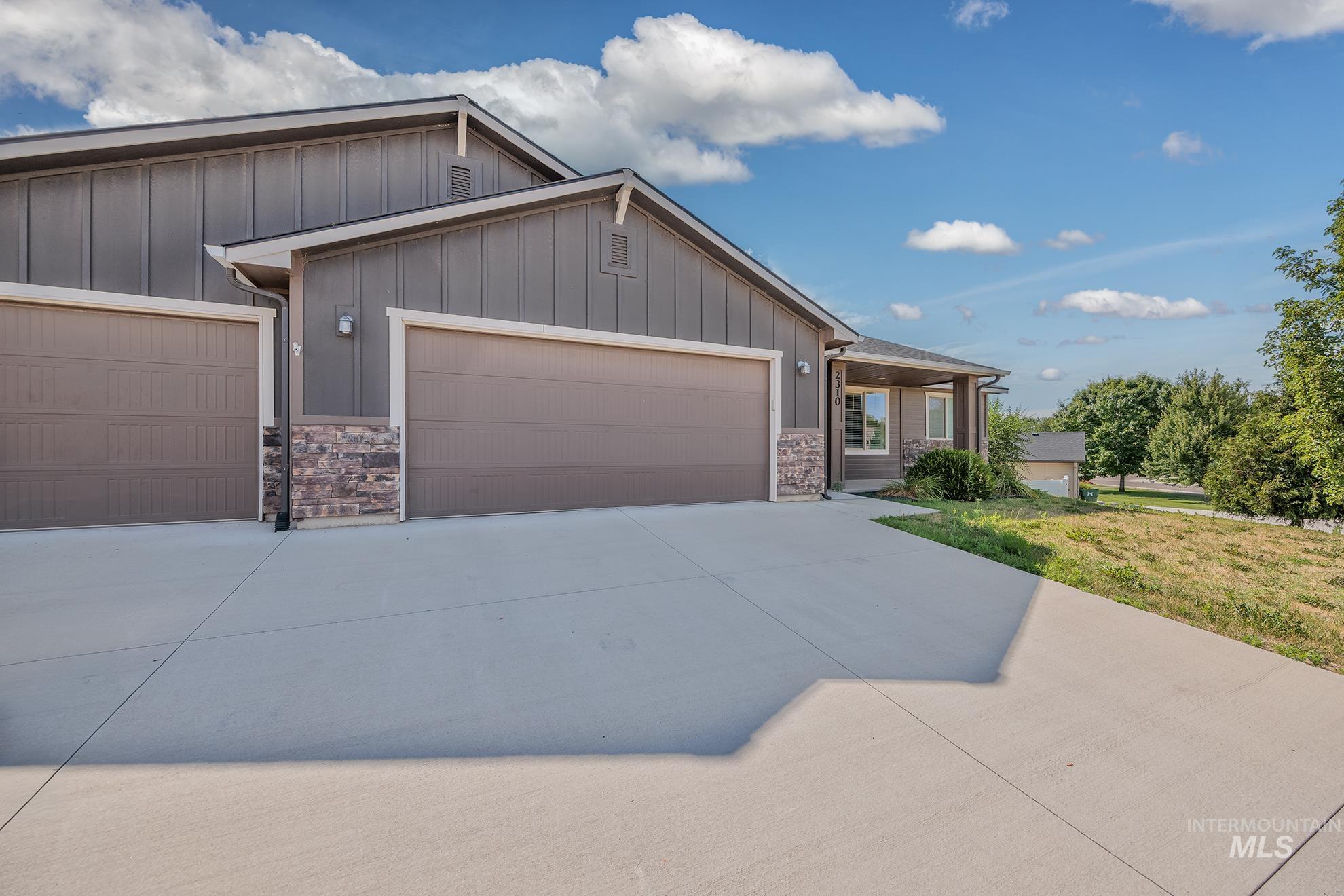 2310 Vista Ave, Payette, Idaho 83661, 3 Bedrooms, 2 Bathrooms, Residential For Sale, Price $375,000,MLS 98992934
