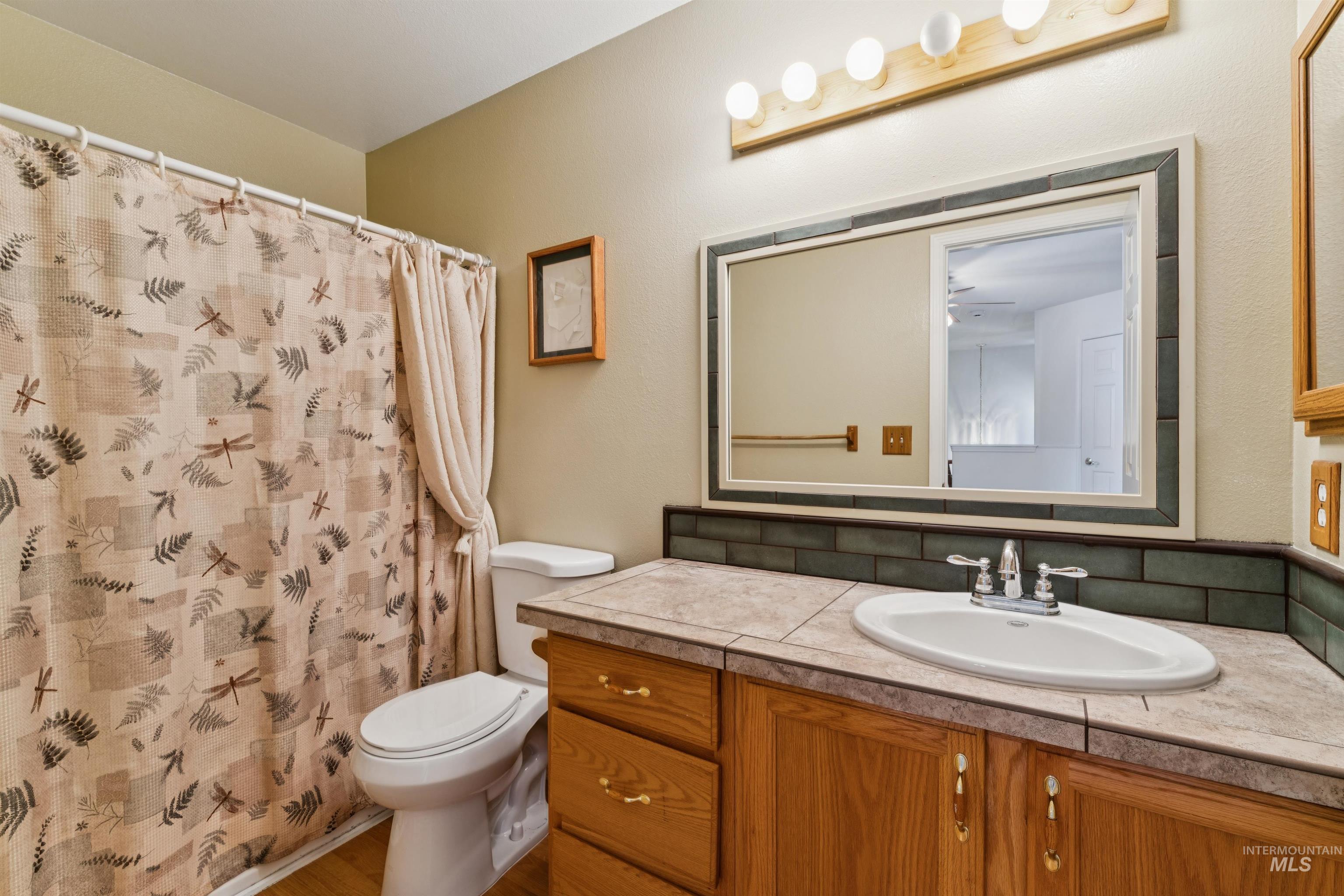 3079 N Ash Park Lane, Boise, Idaho 83704, 3 Bedrooms, 2 Bathrooms, Residential For Sale, Price $369,900, 98992945