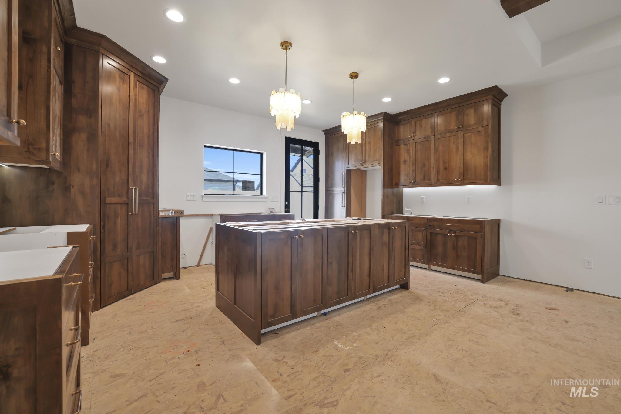 979 Siphon St, Twin Falls, Idaho 83301-7778, 4 Bedrooms, 2.5 Bathrooms, Residential For Sale, Price $579,999,MLS 98992947