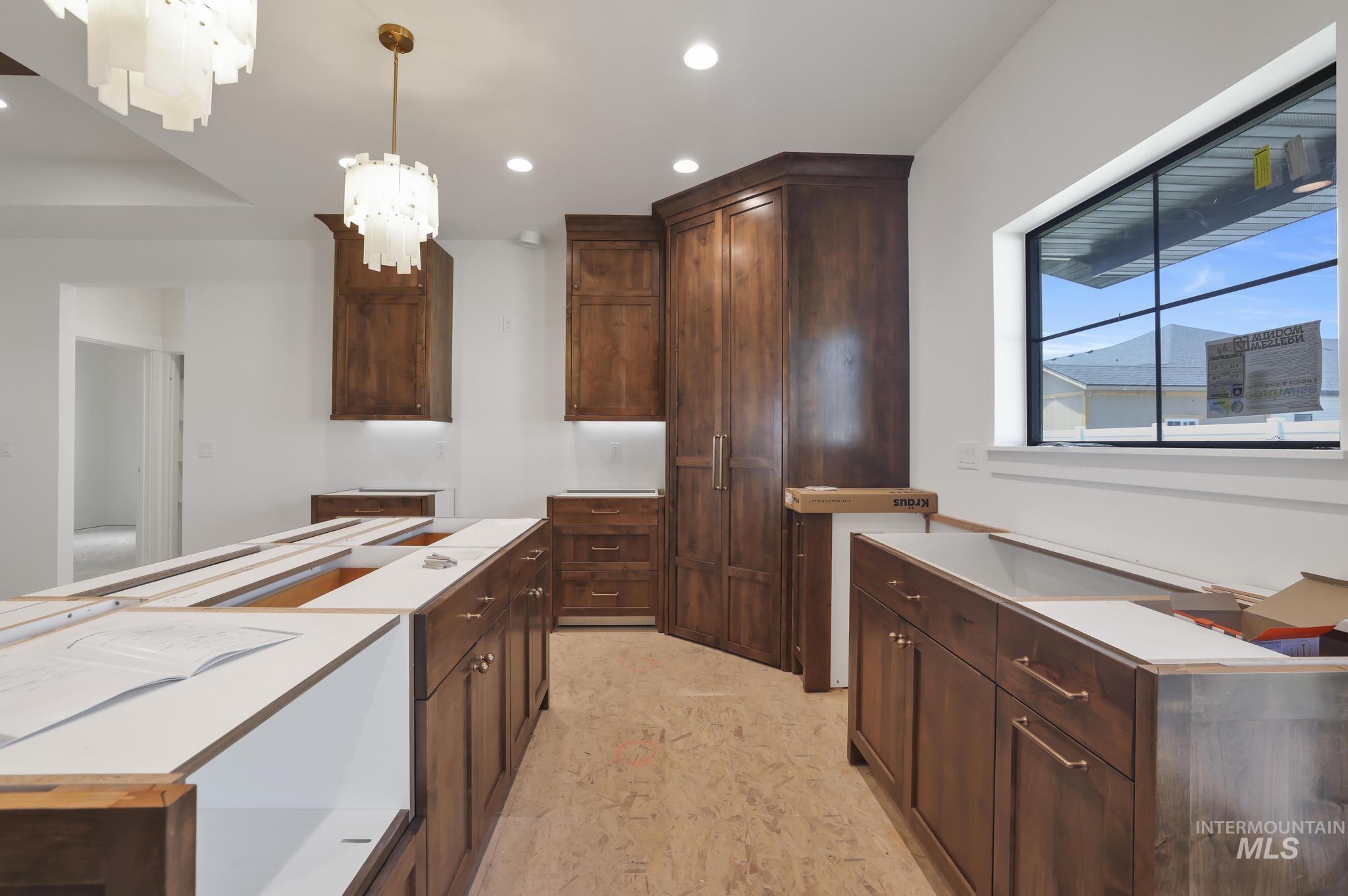 979 Siphon St, Twin Falls, Idaho 83301-7778, 4 Bedrooms, 2.5 Bathrooms, Residential For Sale, Price $579,999,MLS 98992947