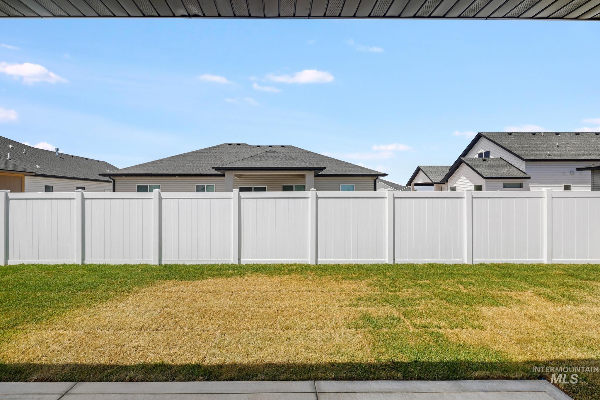 979 Siphon St, Twin Falls, Idaho 83301-7778, 4 Bedrooms, 2.5 Bathrooms, Residential For Sale, Price $579,999,MLS 98992947