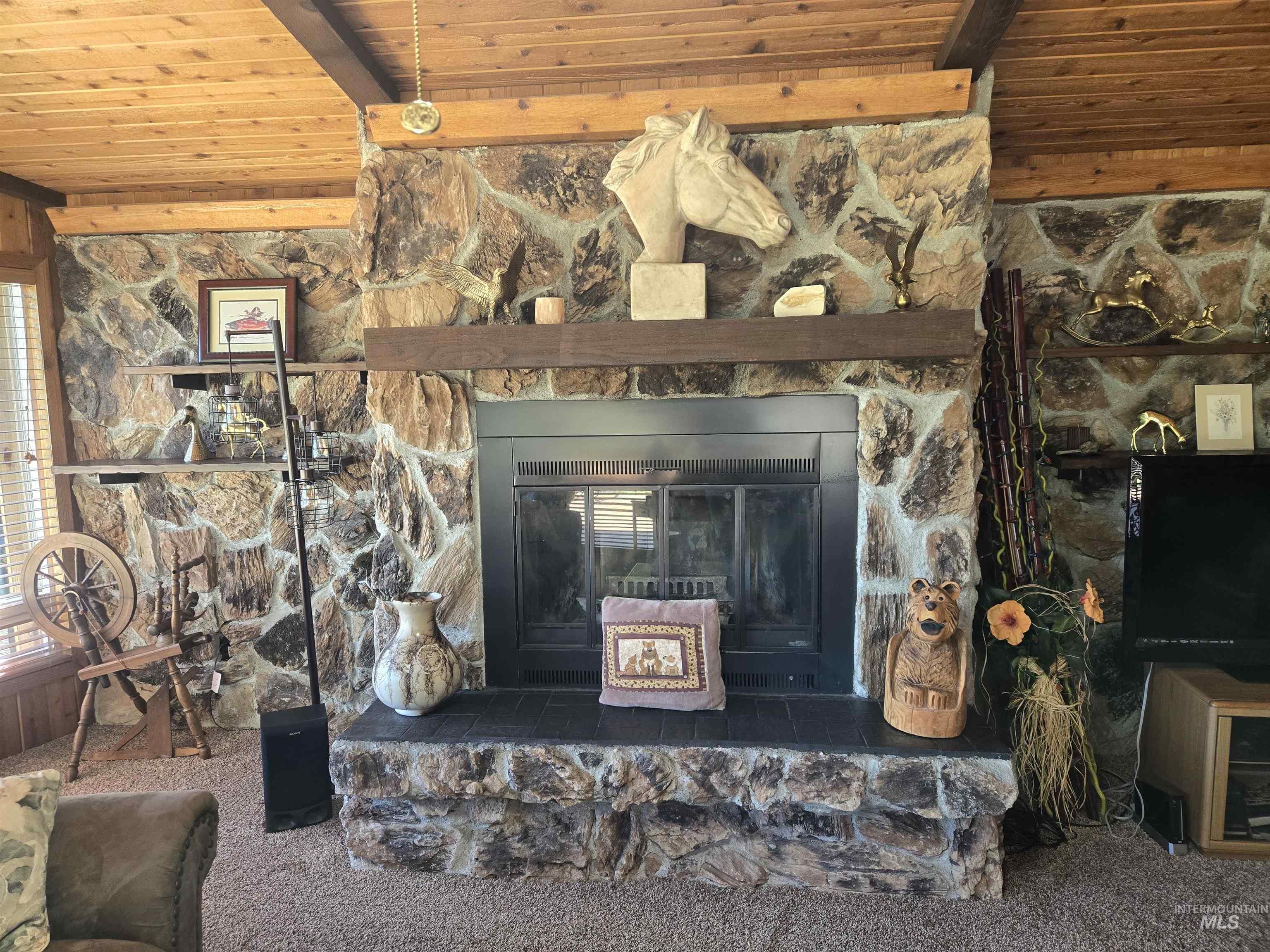 288 Shasta Circle, Orofino, Idaho 83544, 5 Bedrooms, 2 Bathrooms, Residential For Sale, Price $475,000, 98992948