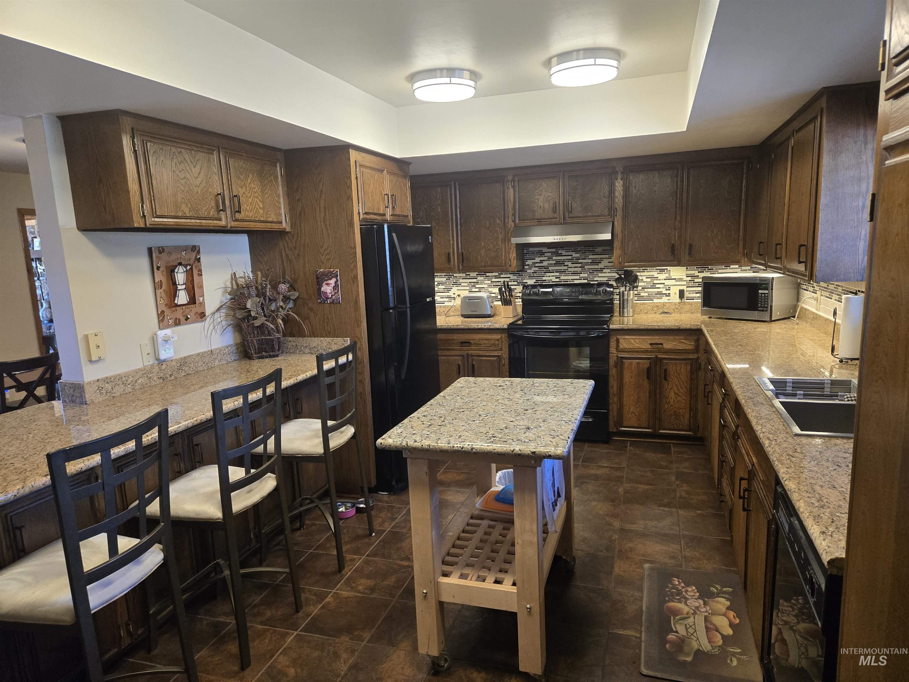 288 Shasta Circle, Orofino, Idaho 83544, 5 Bedrooms, 2 Bathrooms, Residential For Sale, Price $475,000, 98992948
