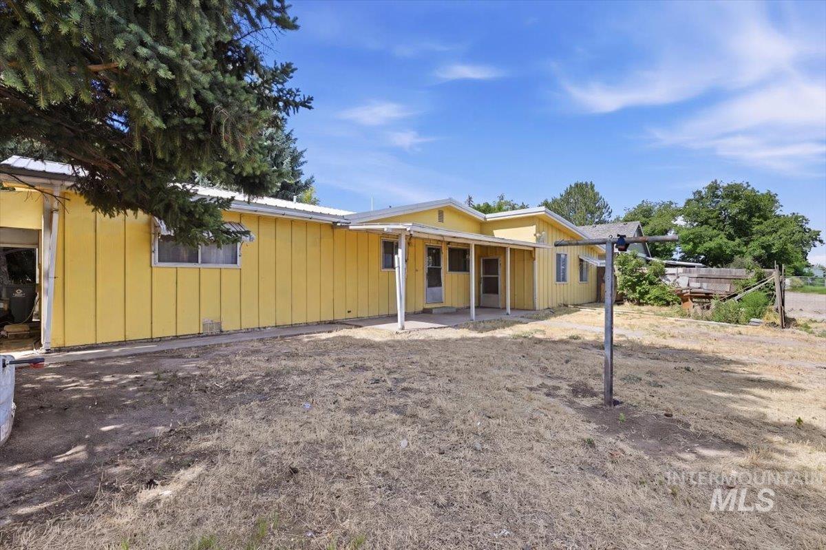 16622 Logan St, Caldwell, Idaho 83607, 3 Bedrooms, 2 Bathrooms, Residential For Sale, Price $500,000, 98992949
