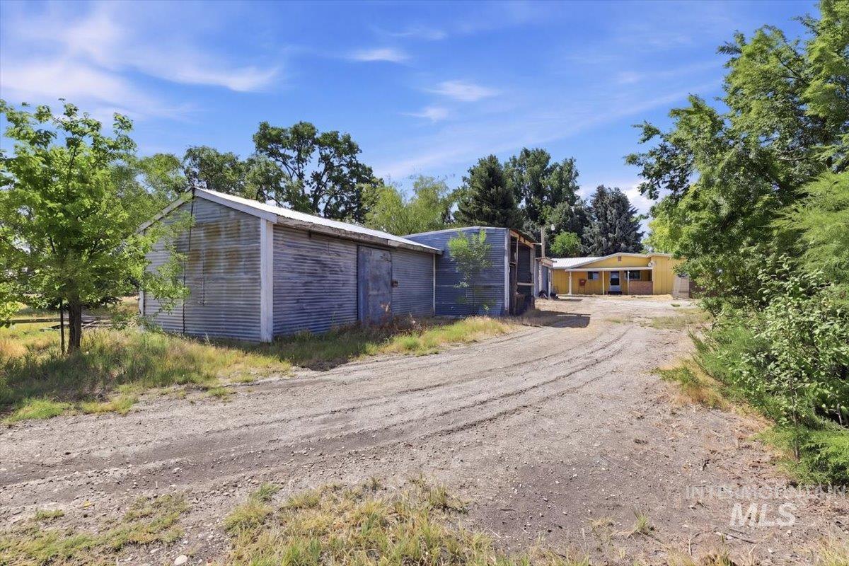 16622 Logan St, Caldwell, Idaho 83607, 3 Bedrooms, 2 Bathrooms, Residential For Sale, Price $500,000, 98992949