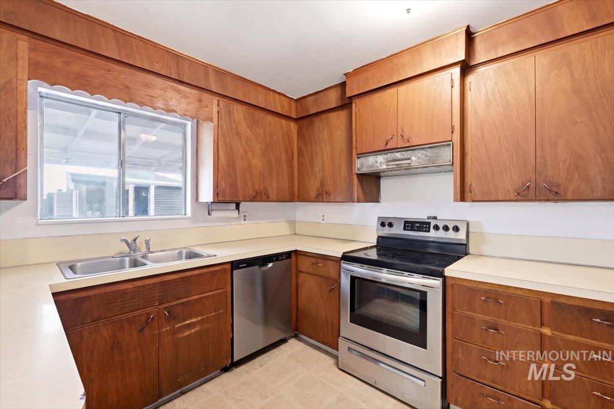 16622 Logan St, Caldwell, Idaho 83607, 3 Bedrooms, 2 Bathrooms, Residential For Sale, Price $485,000, 98992949
