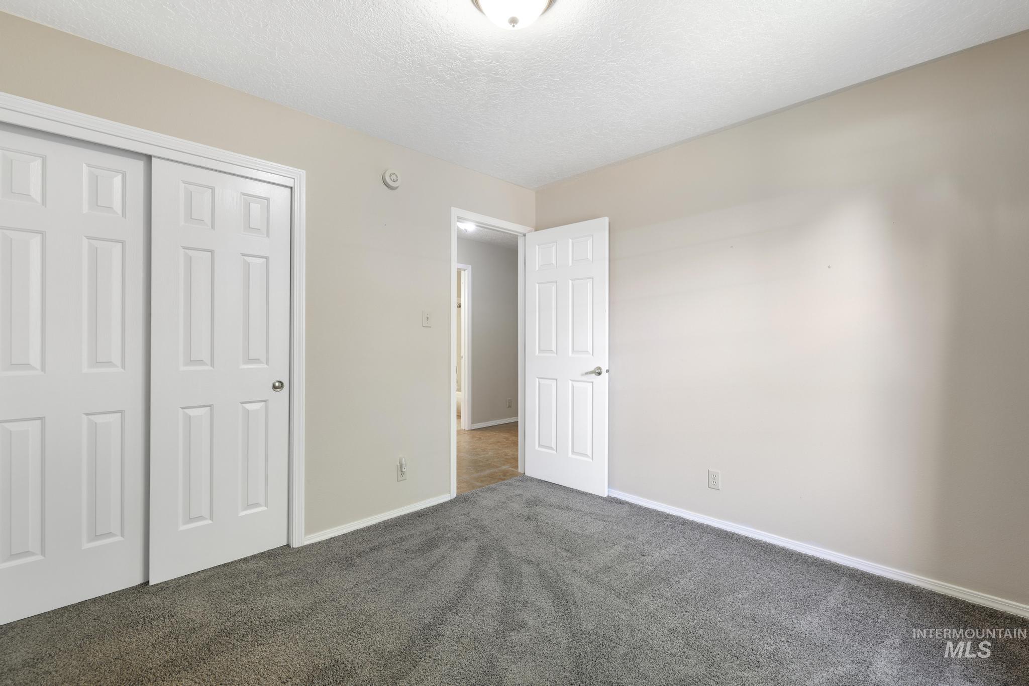 1003 Cypress Way, Twin Falls, Idaho 83301, 3 Bedrooms, 2 Bathrooms, Residential For Sale, Price $359,000,MLS 98992953