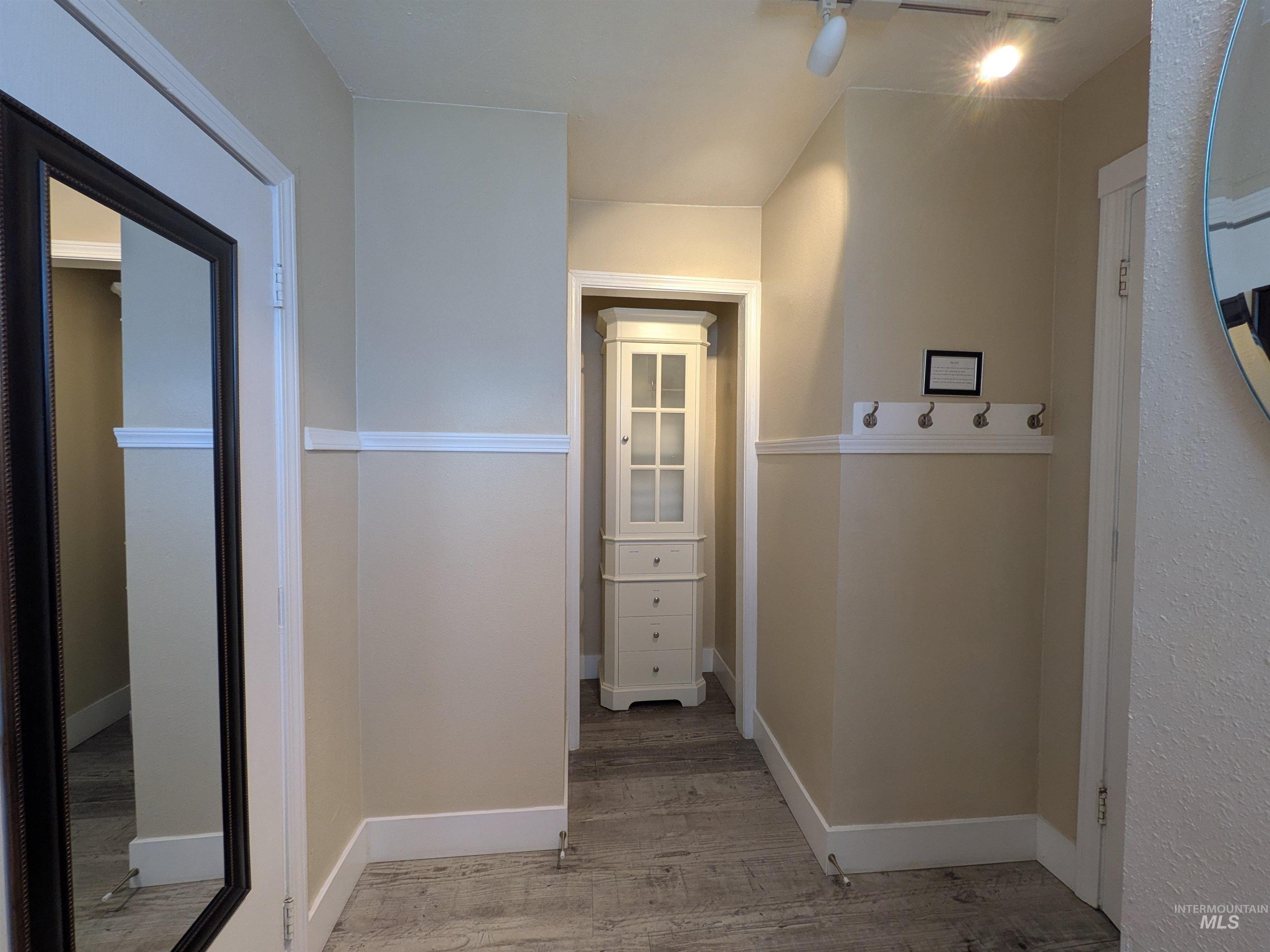 615 SE 6th St, Ontario, Oregon 97914, 3 Bedrooms, 1 Bathroom, Residential For Sale, Price $250,000, 98992954