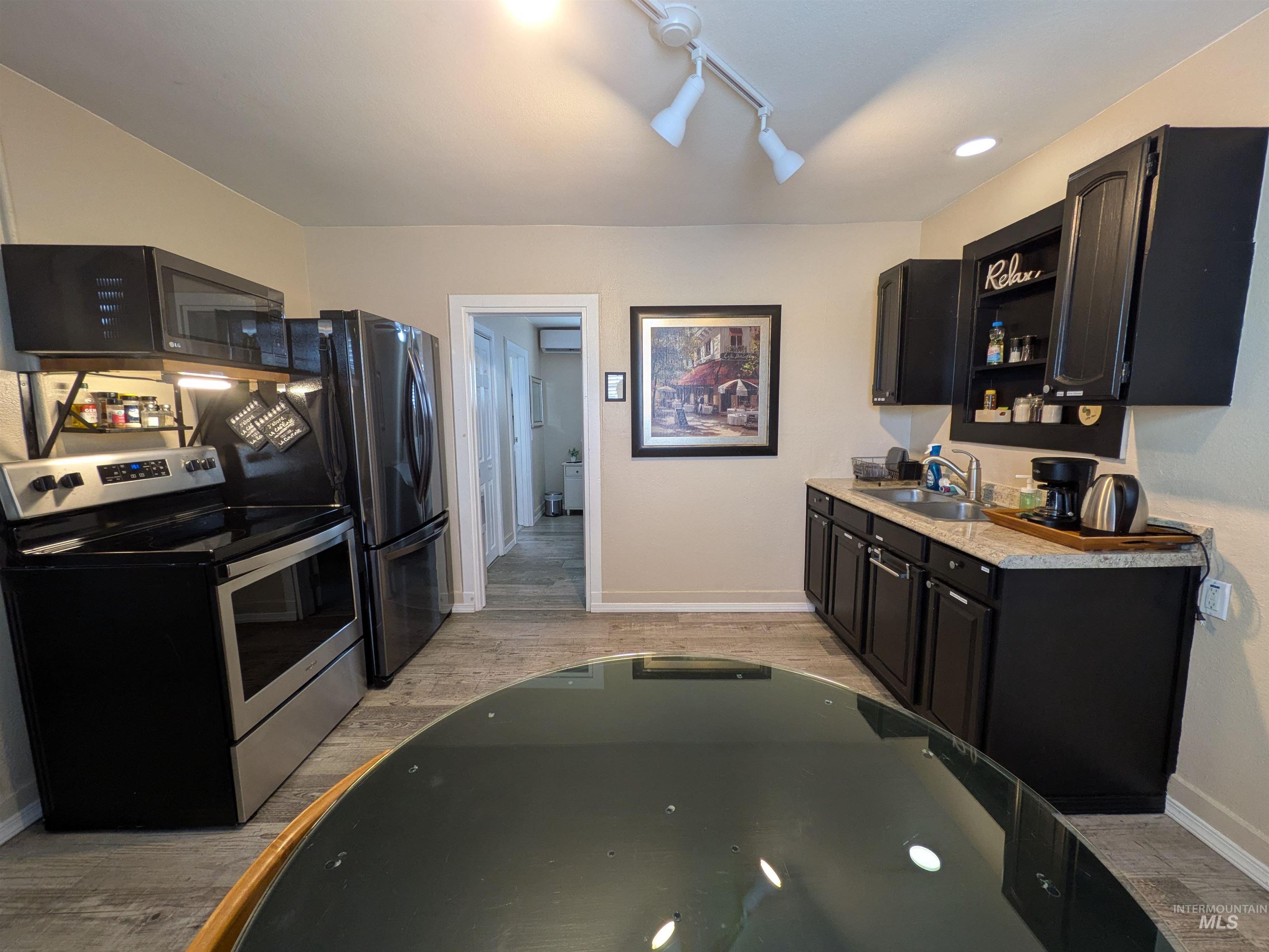615 SE 6th St, Ontario, Oregon 97914, 3 Bedrooms, 1 Bathroom, Residential For Sale, Price $250,000, 98992954