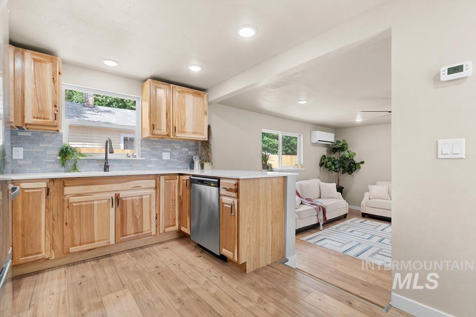 625 W 6th Street, Weiser, Idaho 83672, 3 Bedrooms, 1 Bathroom, Residential For Sale, Price $319,999, 98992955