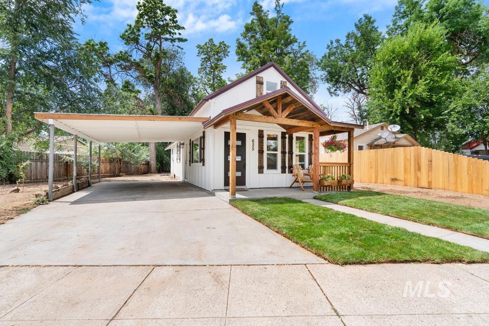 625 W 6th Street, Weiser, Idaho 83672, 3 Bedrooms, 1 Bathroom, Residential For Sale, Price $319,999, 98992955