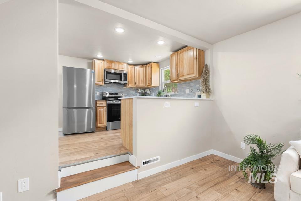625 W 6th Street, Weiser, Idaho 83672, 3 Bedrooms, 1 Bathroom, Residential For Sale, Price $319,999, 98992955