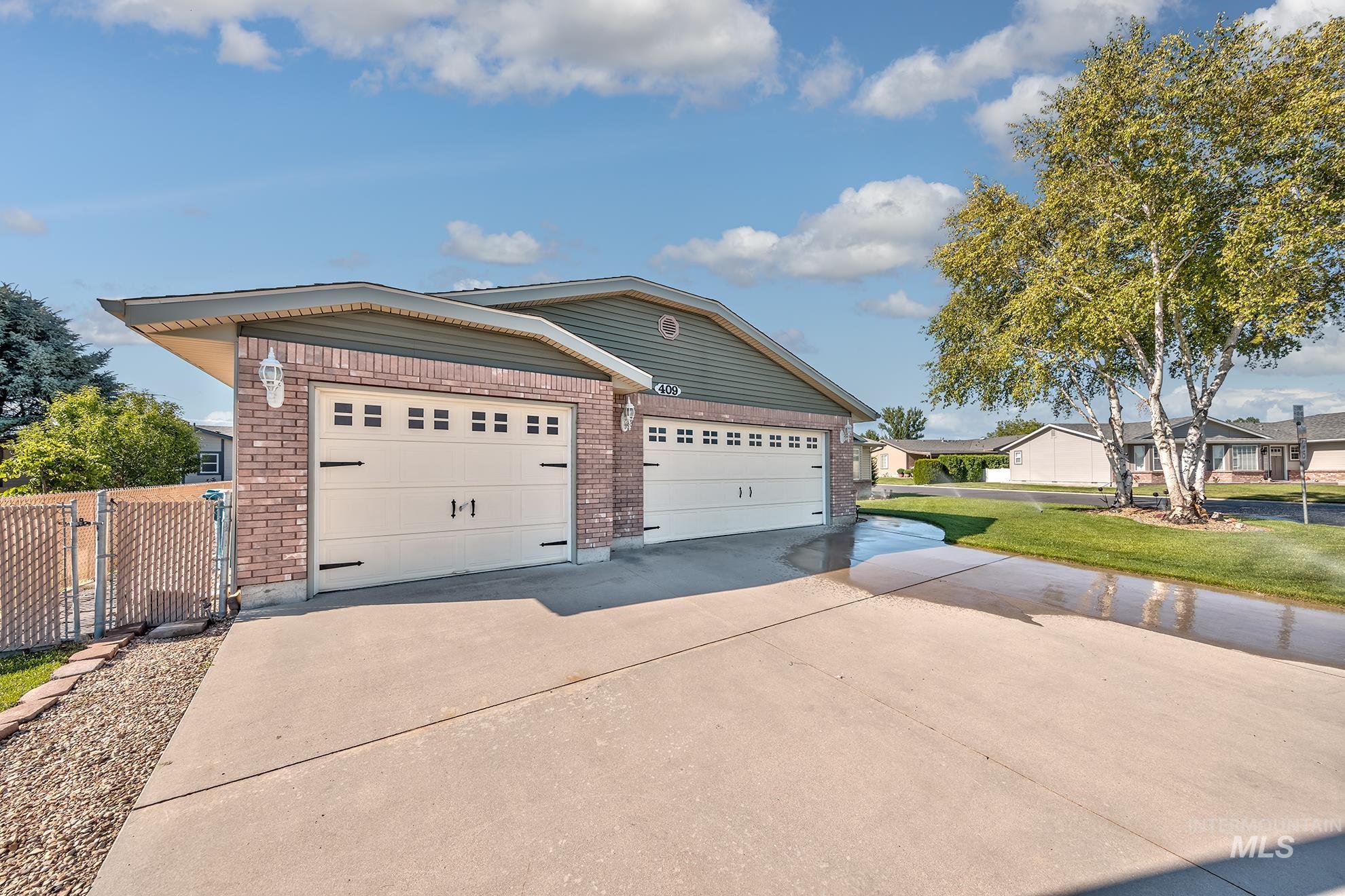 1100 Burnett Dr., No. 409, Nampa, Idaho 83651, 3 Bedrooms, 2 Bathrooms, Residential For Sale, Price $337,500, 98992956