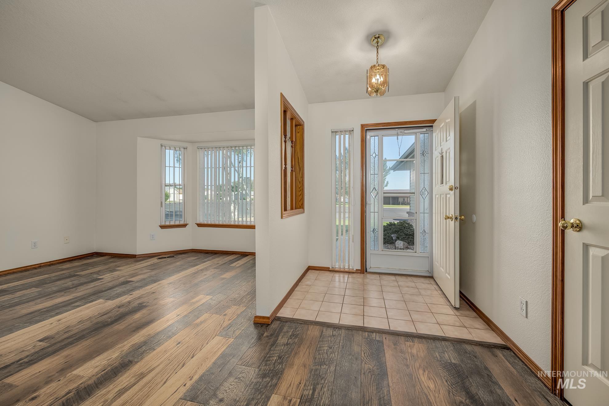 1100 Burnett Dr., No. 409, Nampa, Idaho 83651, 3 Bedrooms, 2 Bathrooms, Residential For Sale, Price $337,500, 98992956