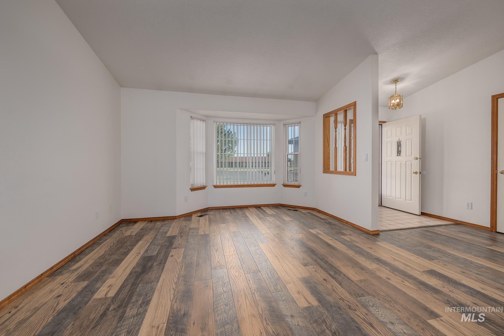 1100 Burnett Dr., No. 409, Nampa, Idaho 83651, 3 Bedrooms, 2 Bathrooms, Residential For Sale, Price $337,500, 98992956