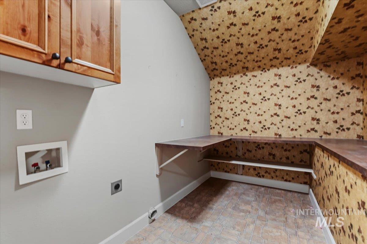 5780 N Bergman Ave, Meridian, Idaho 83646-3895, 3 Bedrooms, 3 Bathrooms, Residential For Sale, Price $767,000,MLS 98992960