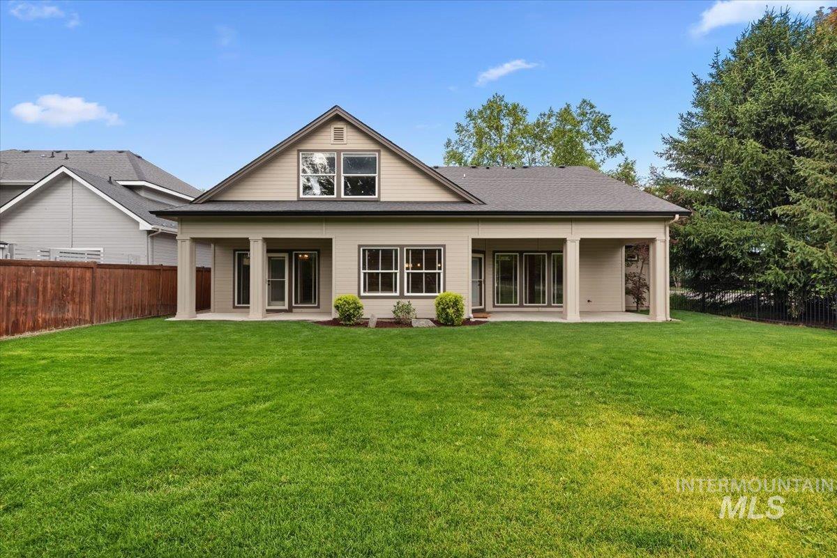 5780 N Bergman Ave, Meridian, Idaho 83646-3895, 3 Bedrooms, 3 Bathrooms, Residential For Sale, Price $767,000,MLS 98992960