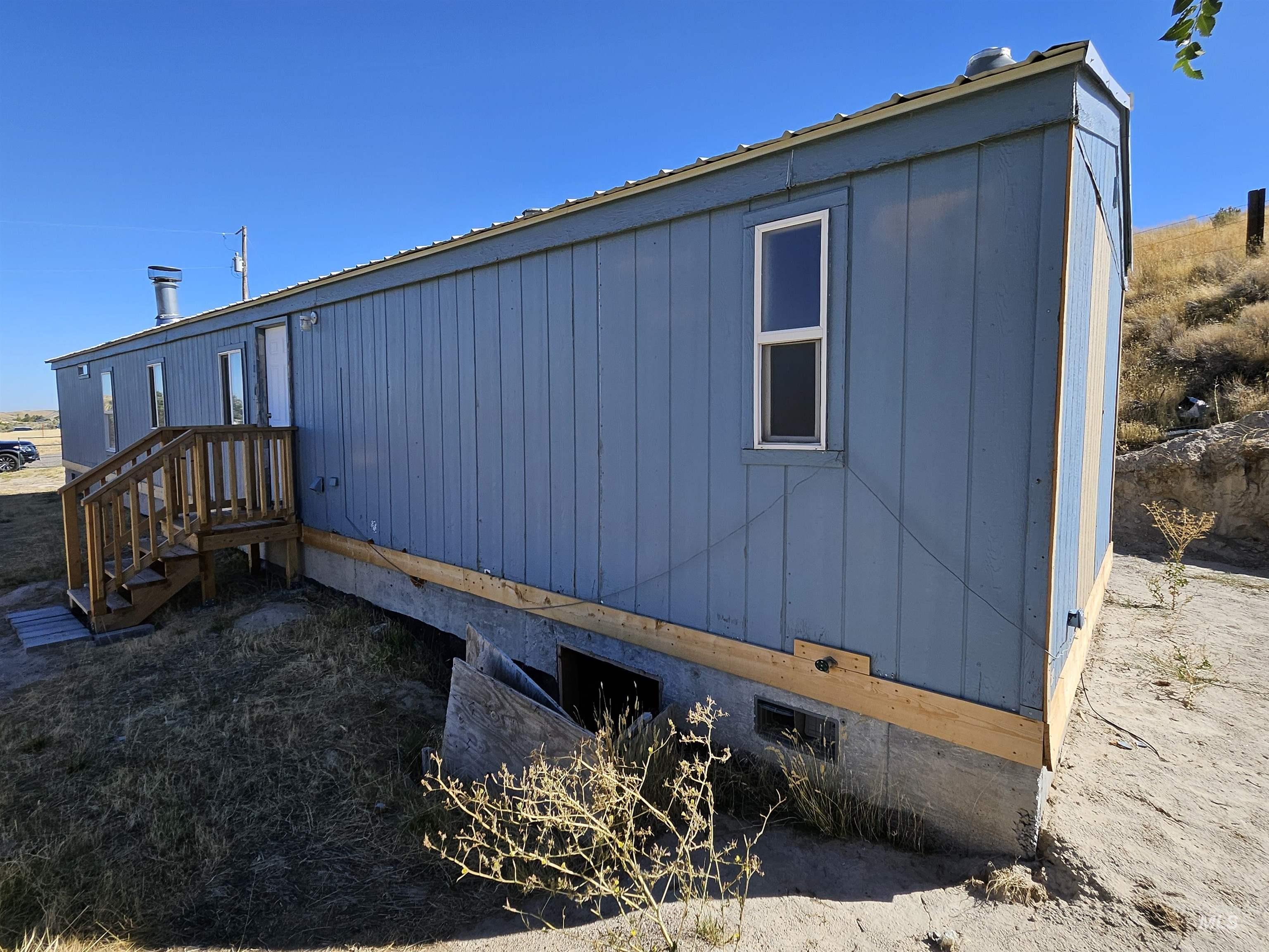 3059 Garden Pl, American Falls, Idaho 83211-5422, 3 Bedrooms, 2 Bathrooms, Residential For Sale, Price $238,888, 98992967