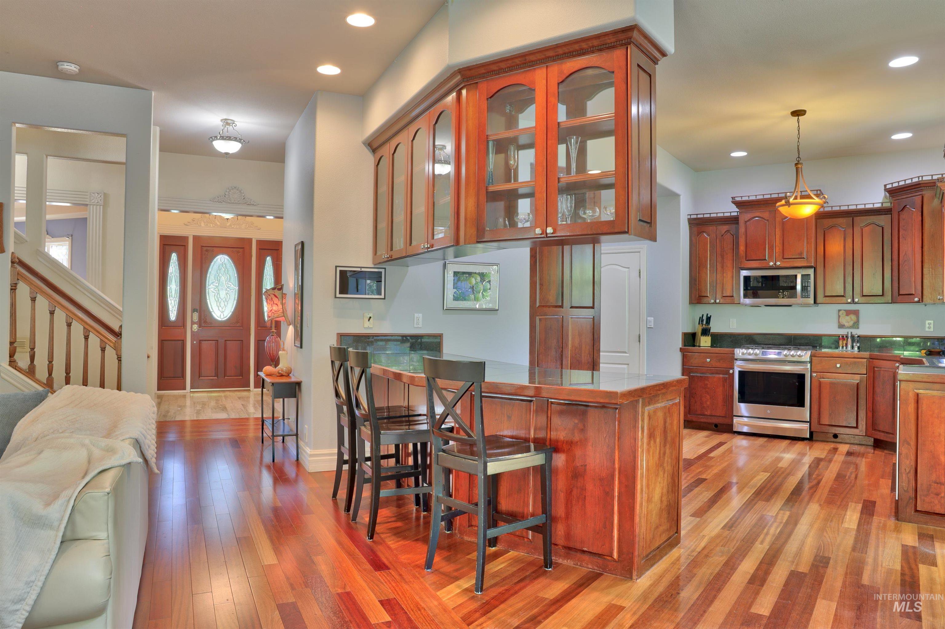 8657 W Creekrun Way, Boise, Idaho 83714, 4 Bedrooms, 3.5 Bathrooms, Residential For Sale, Price $1,175,000, 98992969