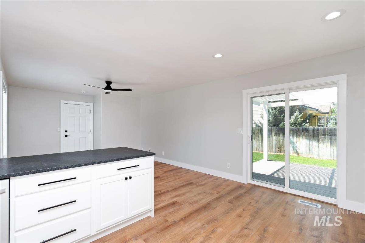 291 S Neskowin Way, Eagle, Idaho 83616, 3 Bedrooms, 2 Bathrooms, Residential For Sale, Price $524,900,MLS 98992970