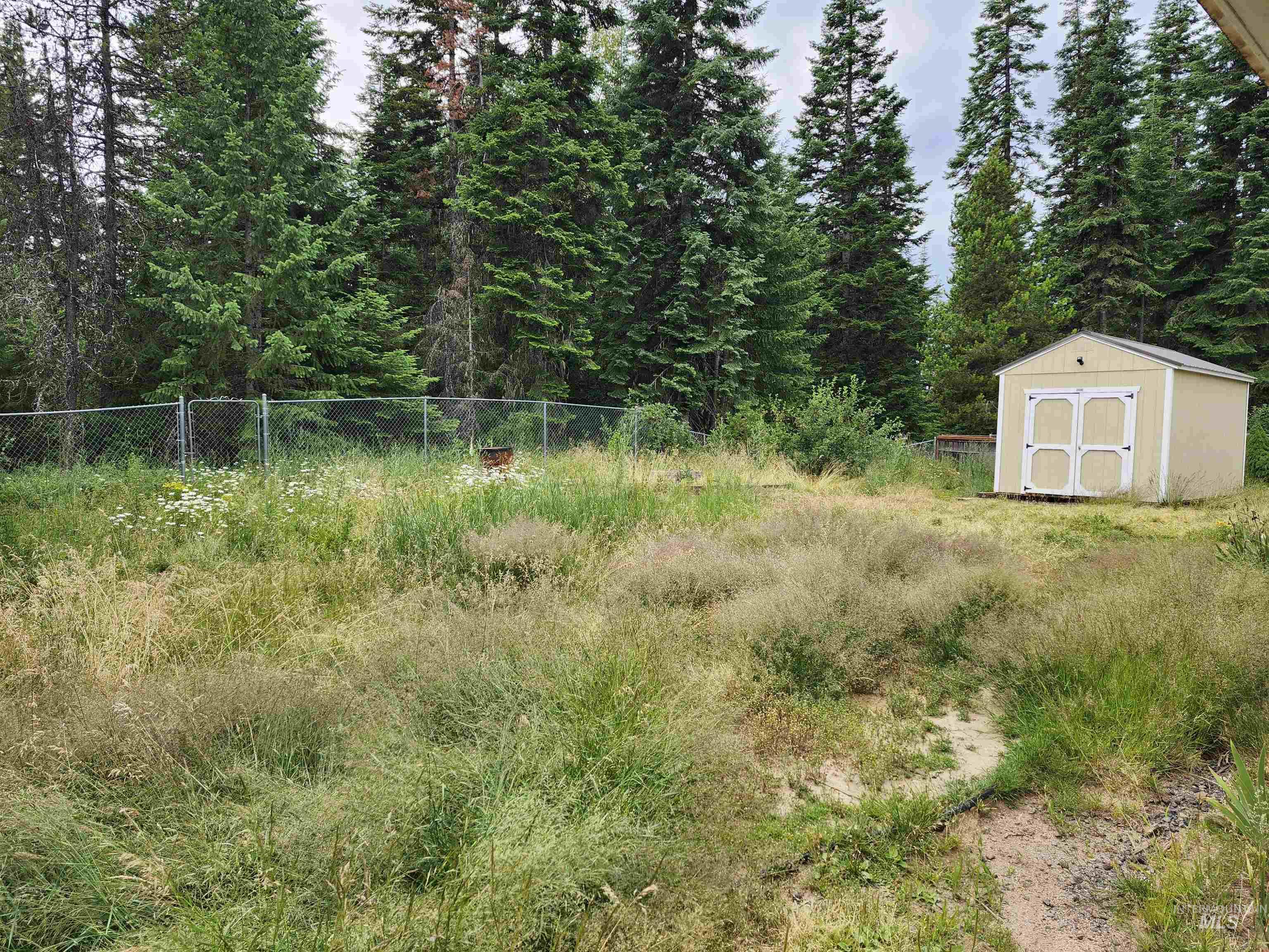 425 Cedar Dr, Pierce, Idaho 83546, 3 Bedrooms, 1 Bathroom, Residential For Sale, Price $206,000, 98992973