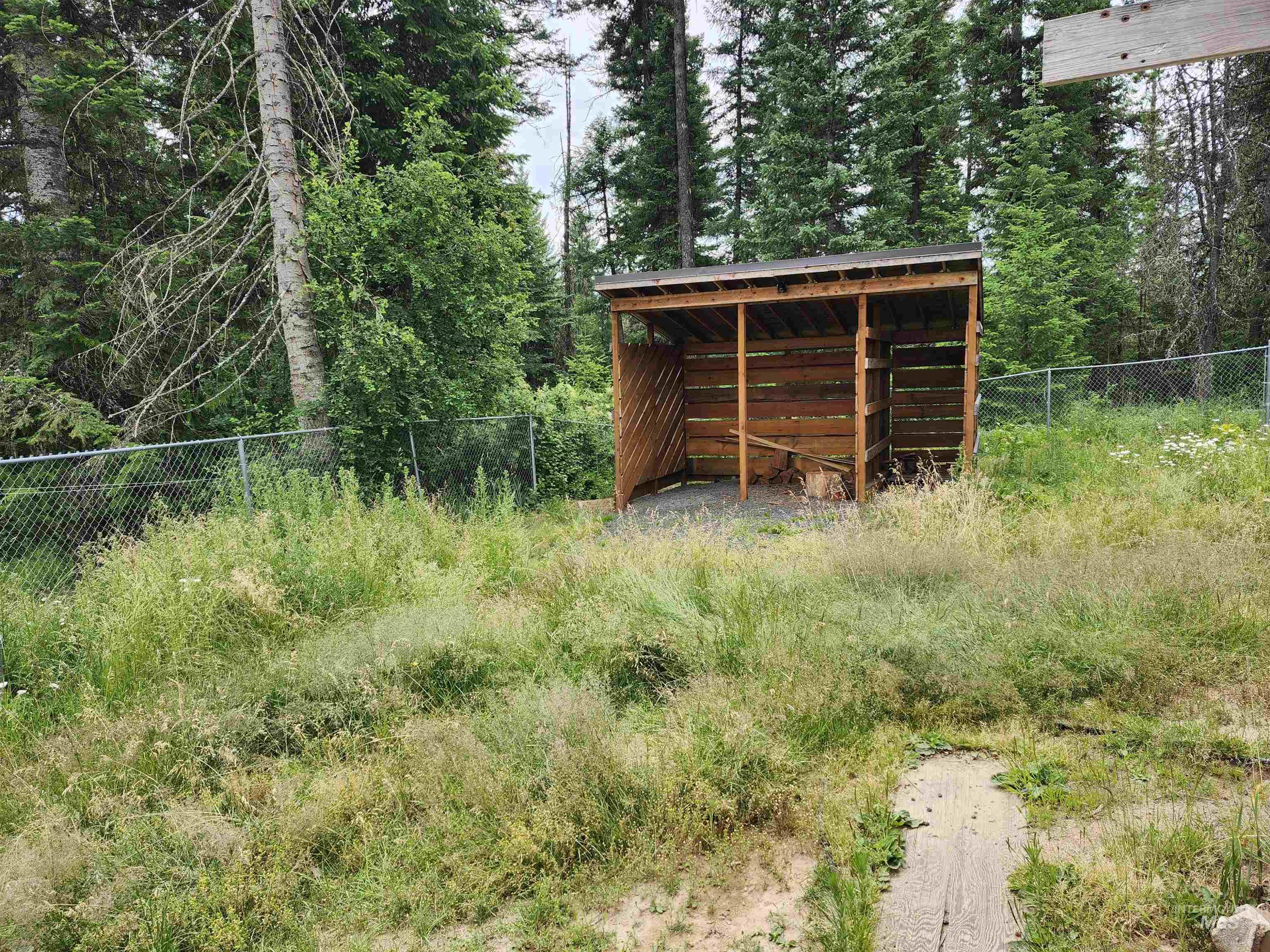 425 Cedar Dr, Pierce, Idaho 83546, 3 Bedrooms, 1 Bathroom, Residential For Sale, Price $206,000, 98992973