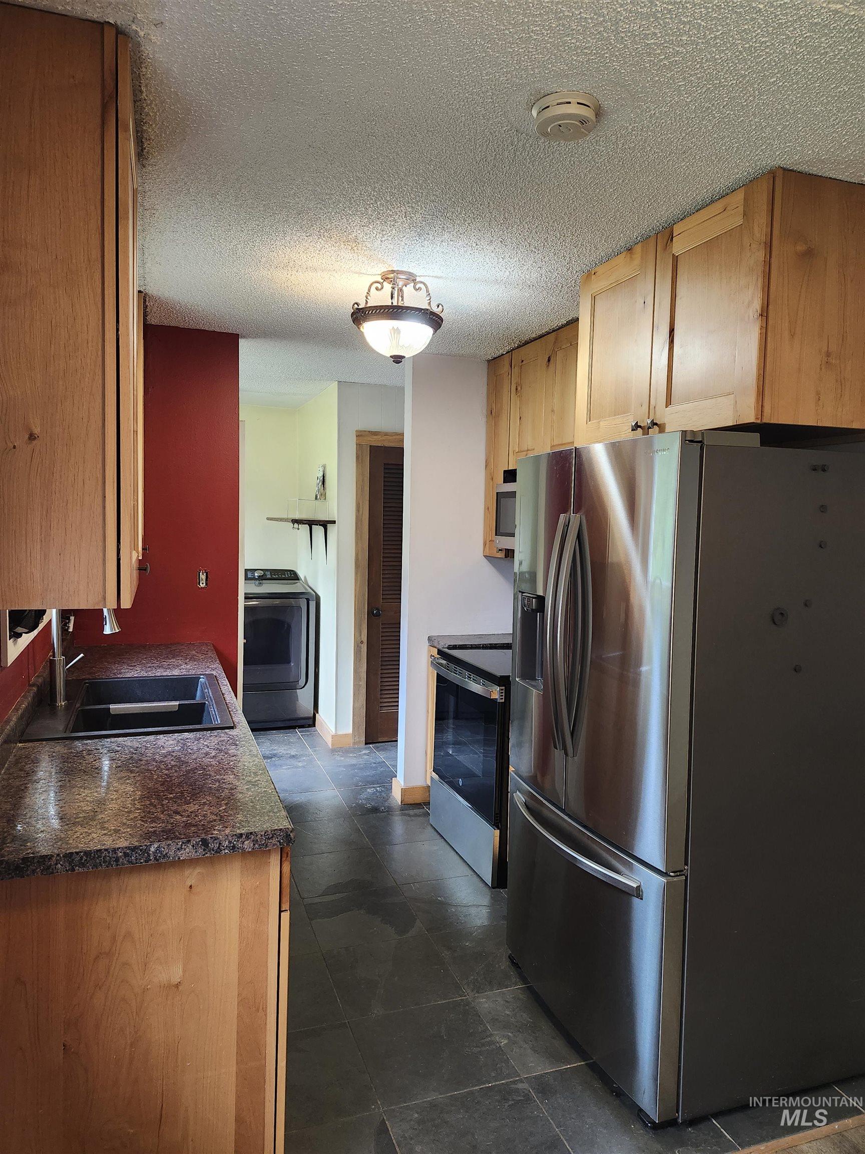 425 Cedar Dr, Pierce, Idaho 83546, 3 Bedrooms, 1 Bathroom, Residential For Sale, Price $206,000, 98992973