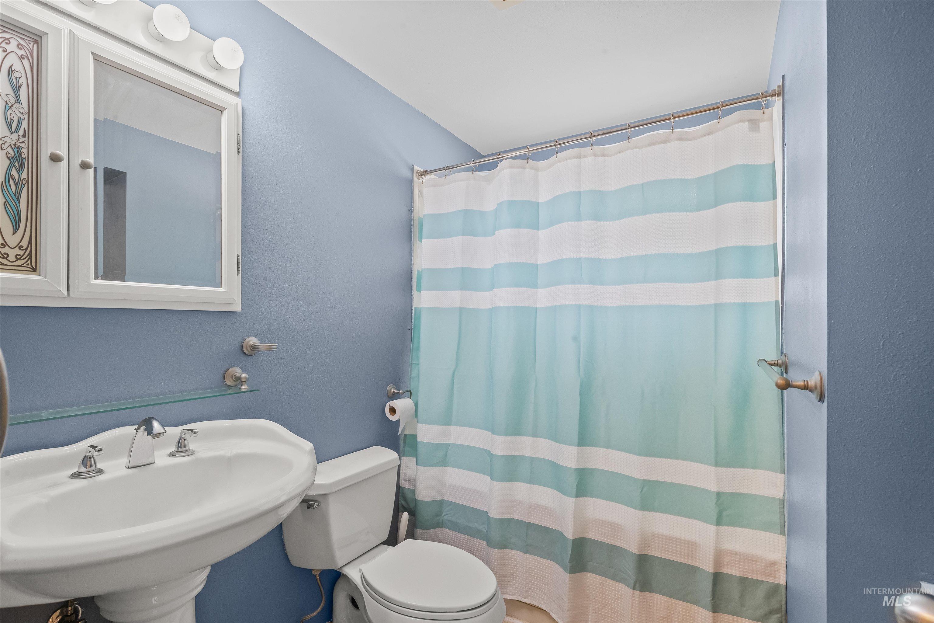 3620 18th Street C, Lewiston, Idaho 83501, 3 Bedrooms, 1.5 Bathrooms, Residential For Sale, Price $375,000,MLS 98992974