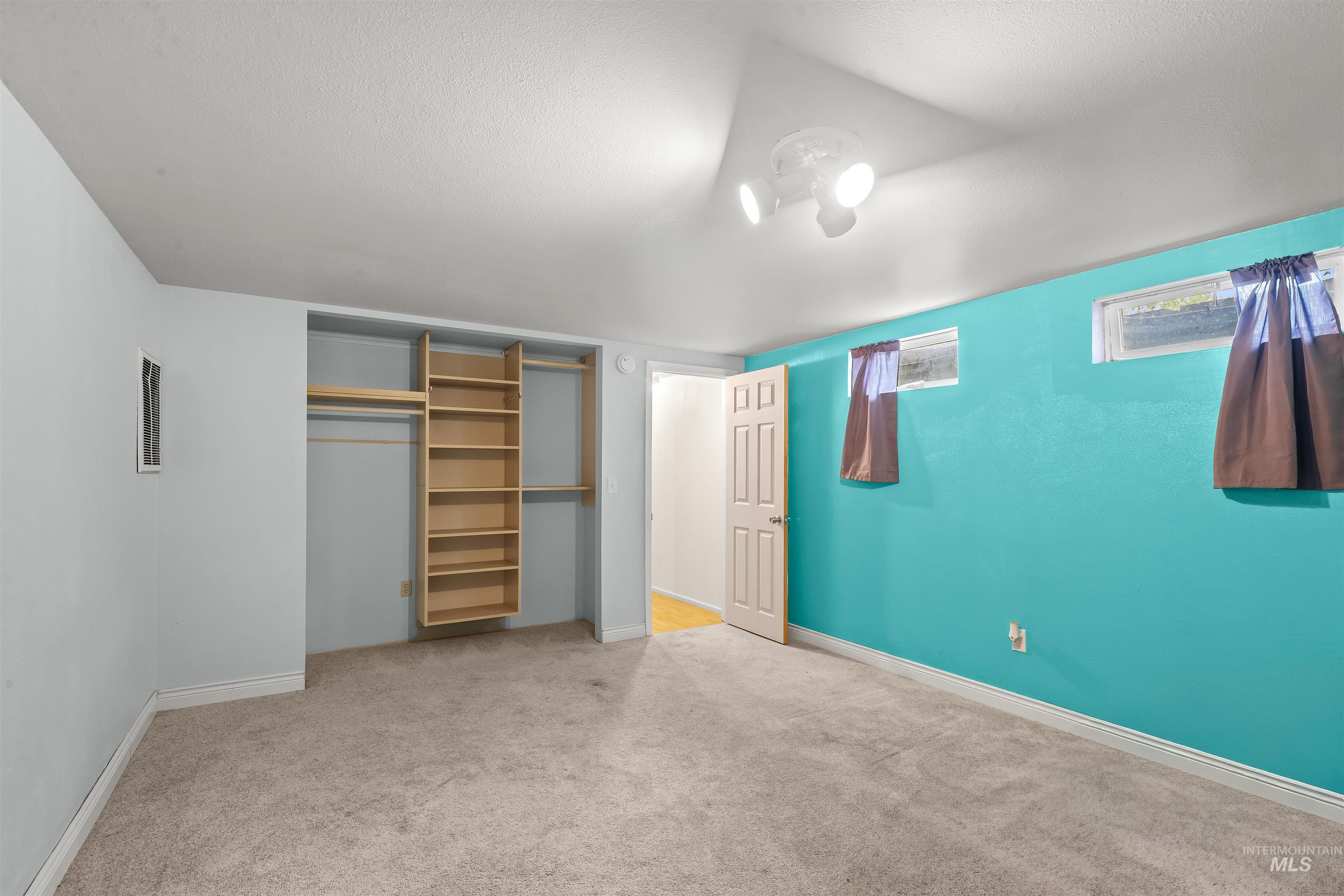 3620 18th Street C, Lewiston, Idaho 83501, 3 Bedrooms, 1.5 Bathrooms, Residential For Sale, Price $375,000,MLS 98992974