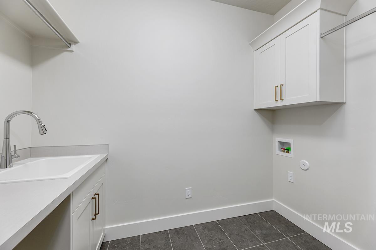 3499 E Englehart Drive, Meridian, Idaho 83642, 4 Bedrooms, 3 Bathrooms, Residential For Sale, Price $757,800,MLS 98992976